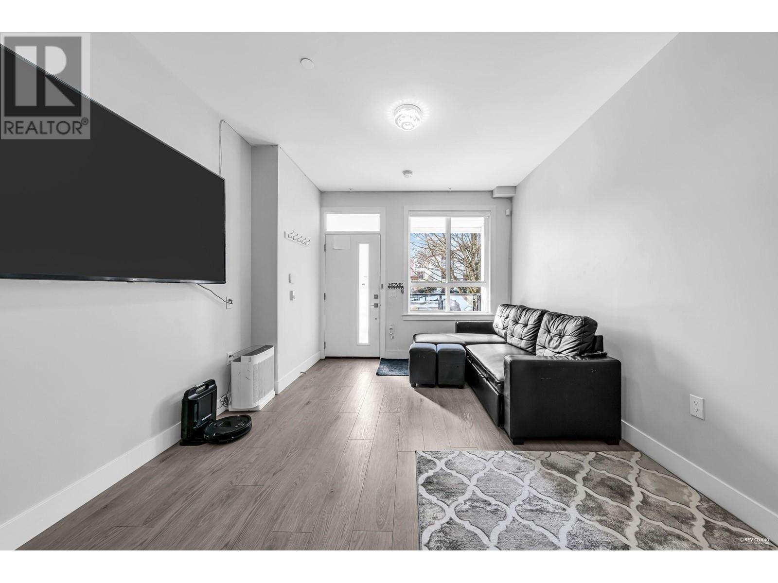 6 2717 Horley Street, Vancouver, British Columbia  V5R 4R7 - Photo 4 - R2967860