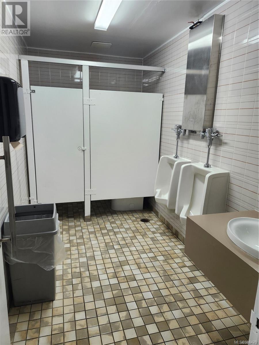 9819 Fifth St, Sidney, British Columbia  V8L 2X4 - Photo 28 - 988429