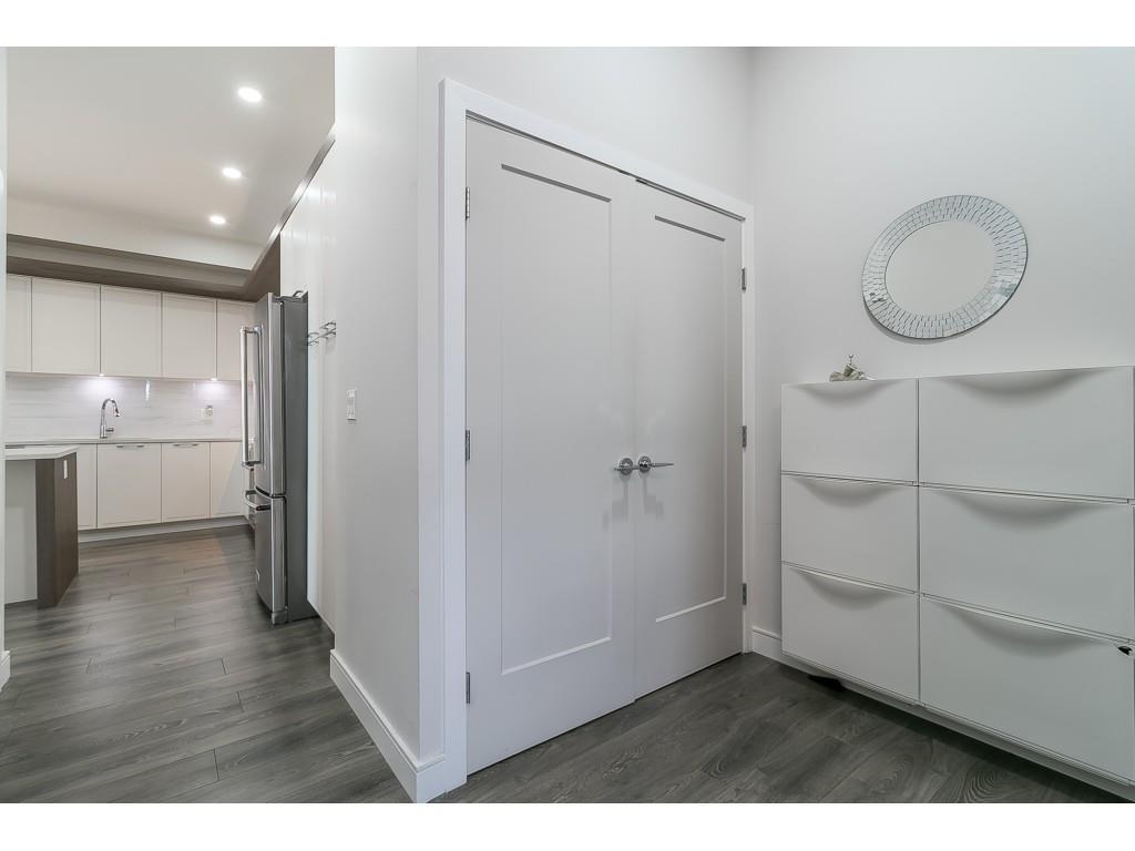 Property at 613 11507 84 AVENUE image 4