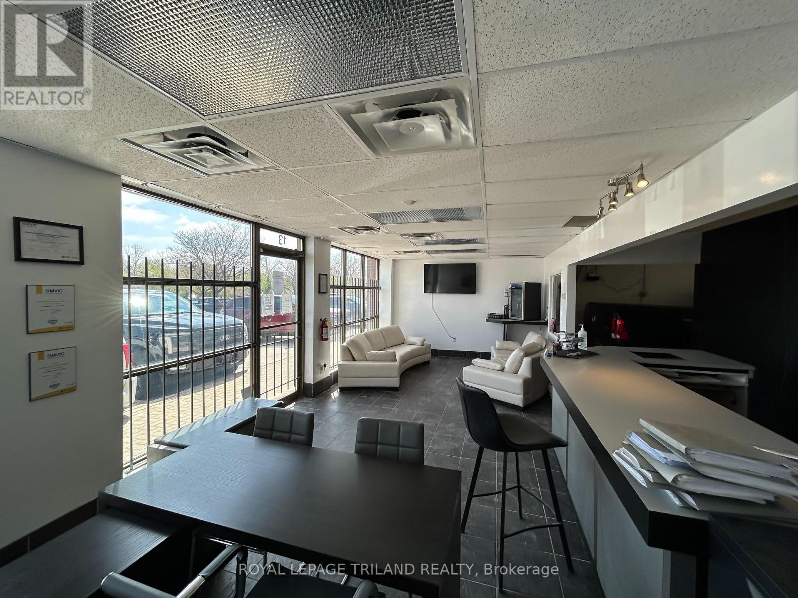 13-15 - 41 Adelaide Street N, London East (East K), Ontario  N5Z 3K1 - Photo 4 - X11977576