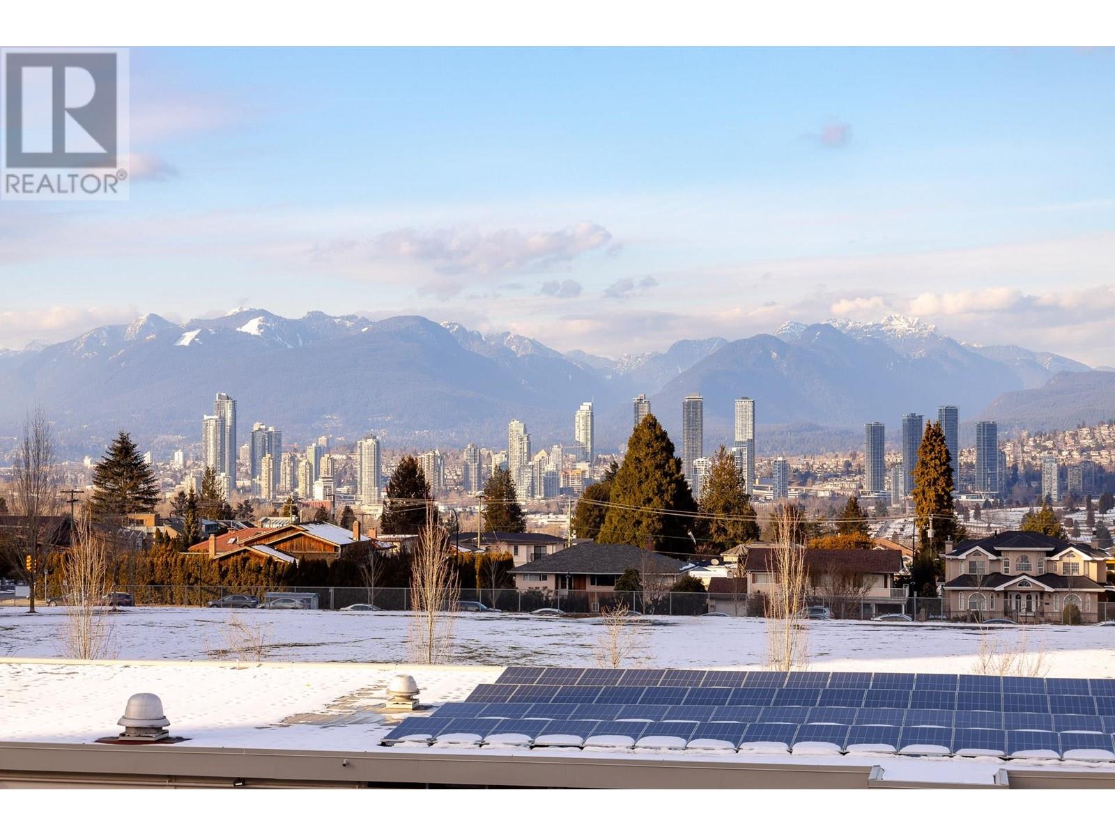 312 4951 Sanders Street, Burnaby, British Columbia  V5H 1S8 - Photo 11 - R2967699