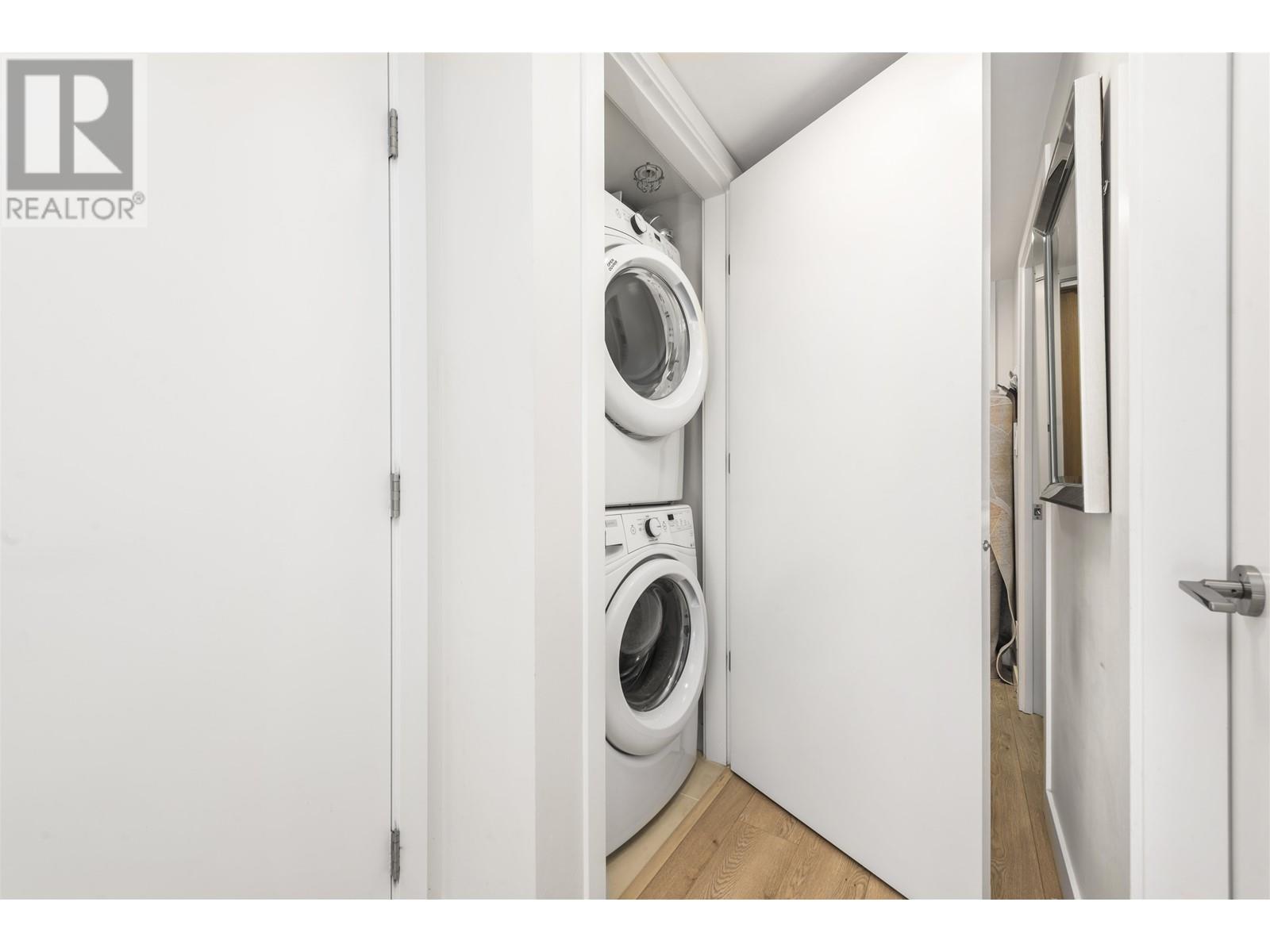 Listing Picture 10 of 19 : 315 161 E 1ST AVENUE, Vancouver / 溫哥華 - 魯藝地產 Yvonne Lu Group - MLS Medallion Club Member