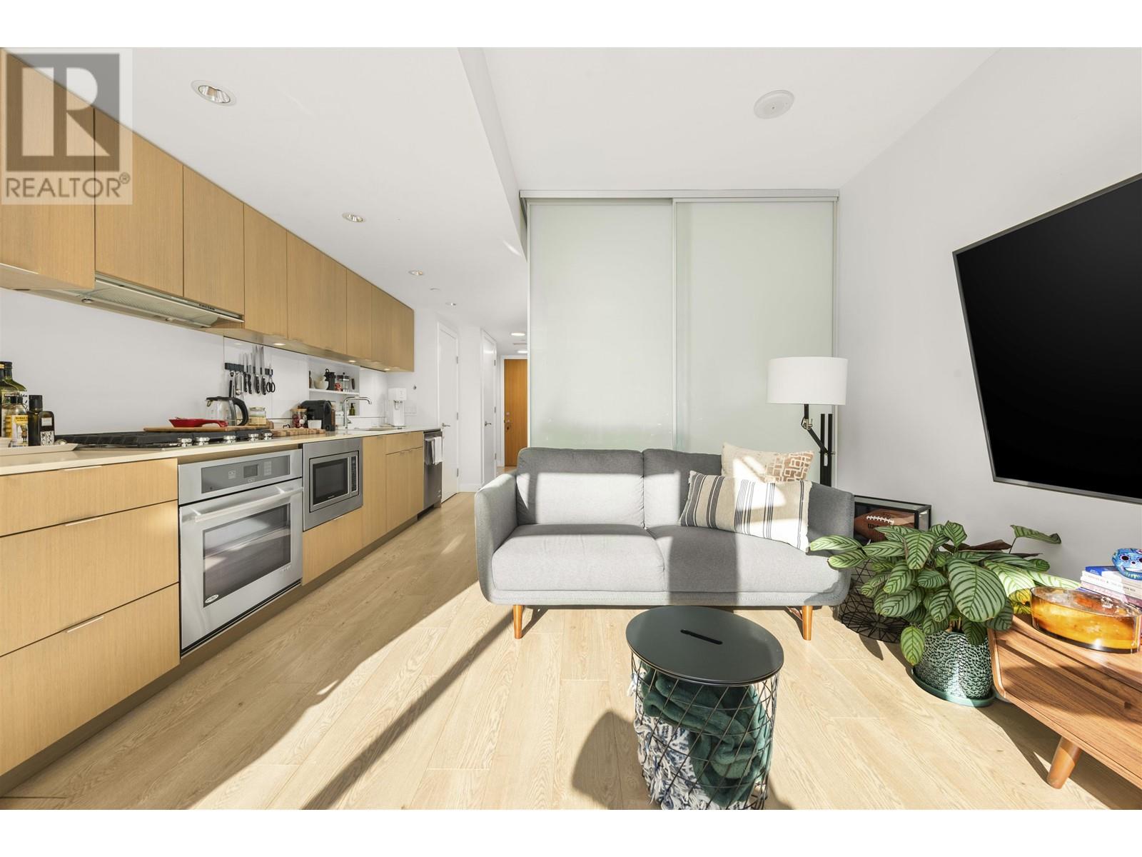 Listing Picture 4 of 19 : 315 161 E 1ST AVENUE, Vancouver / 溫哥華 - 魯藝地產 Yvonne Lu Group - MLS Medallion Club Member