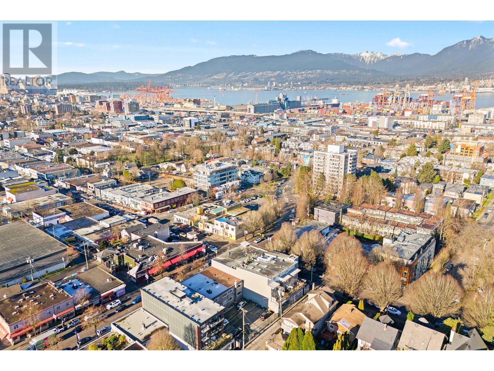Listing Picture 29 of 32 : 203 1718 VENABLES STREET, Vancouver / 溫哥華 - 魯藝地產 Yvonne Lu Group - MLS Medallion Club Member
