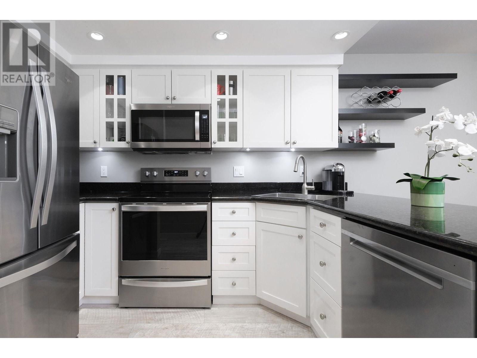 309 1274 Barclay Street, Vancouver, British Columbia  V6E 1H3 - Photo 9 - R2967906