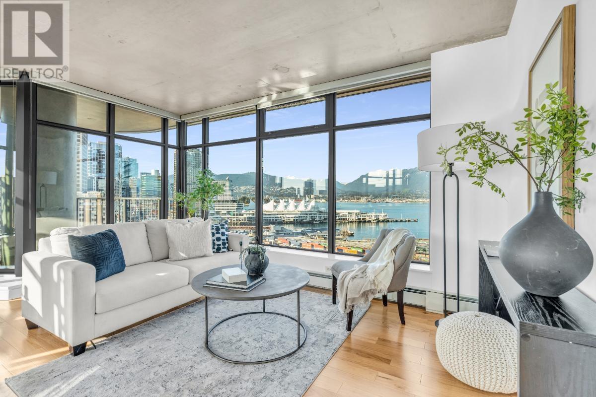 Listing Picture 15 of 39 : 2110 128 W CORDOVA STREET, Vancouver / 溫哥華 - 魯藝地產 Yvonne Lu Group - MLS Medallion Club Member