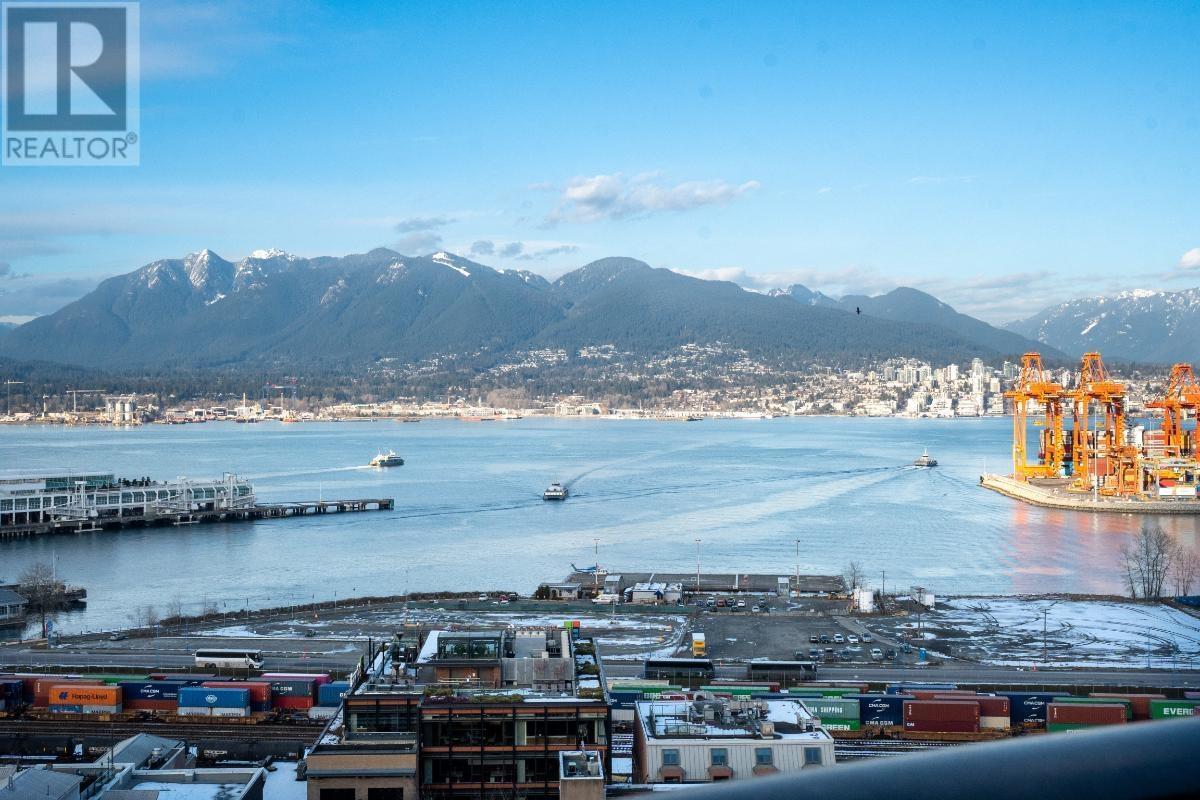 Listing Picture 23 of 39 : 2110 128 W CORDOVA STREET, Vancouver / 溫哥華 - 魯藝地產 Yvonne Lu Group - MLS Medallion Club Member