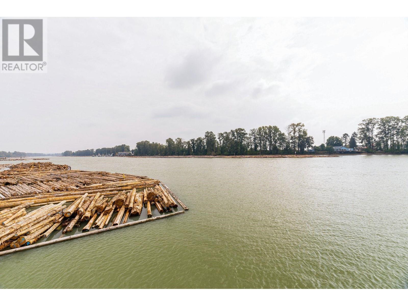 Listing Picture 20 of 23 : 312 3138 RIVERWALK AVENUE, Vancouver / 溫哥華 - 魯藝地產 Yvonne Lu Group - MLS Medallion Club Member