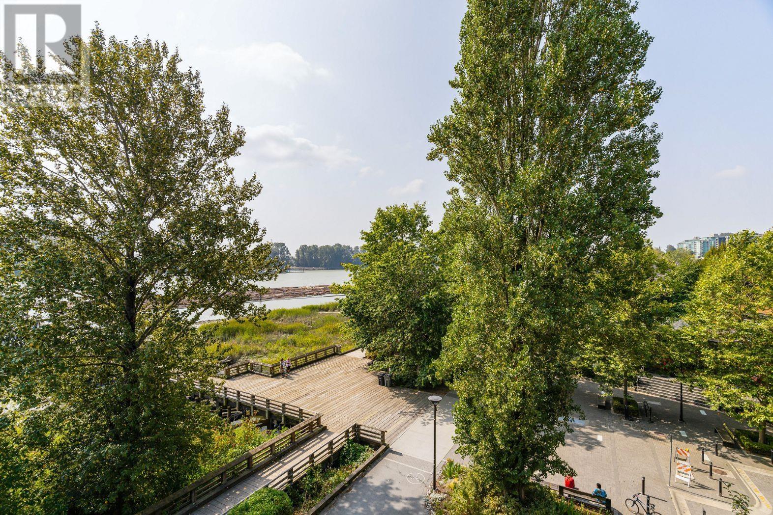 Listing Picture 8 of 23 : 312 3138 RIVERWALK AVENUE, Vancouver / 溫哥華 - 魯藝地產 Yvonne Lu Group - MLS Medallion Club Member