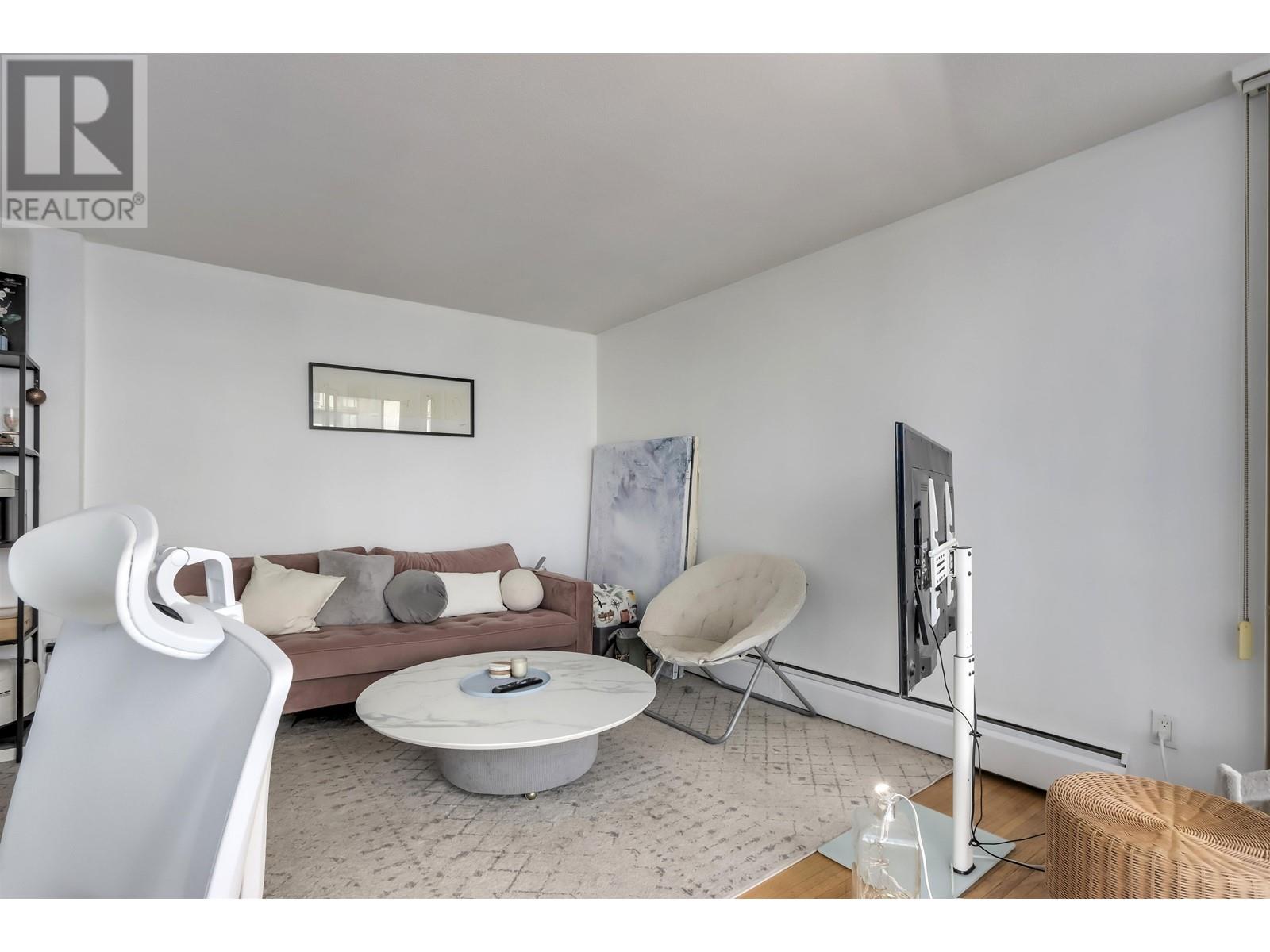 Listing Picture 3 of 13 : 603 1250 BURNABY STREET, Vancouver / 溫哥華 - 魯藝地產 Yvonne Lu Group - MLS Medallion Club Member