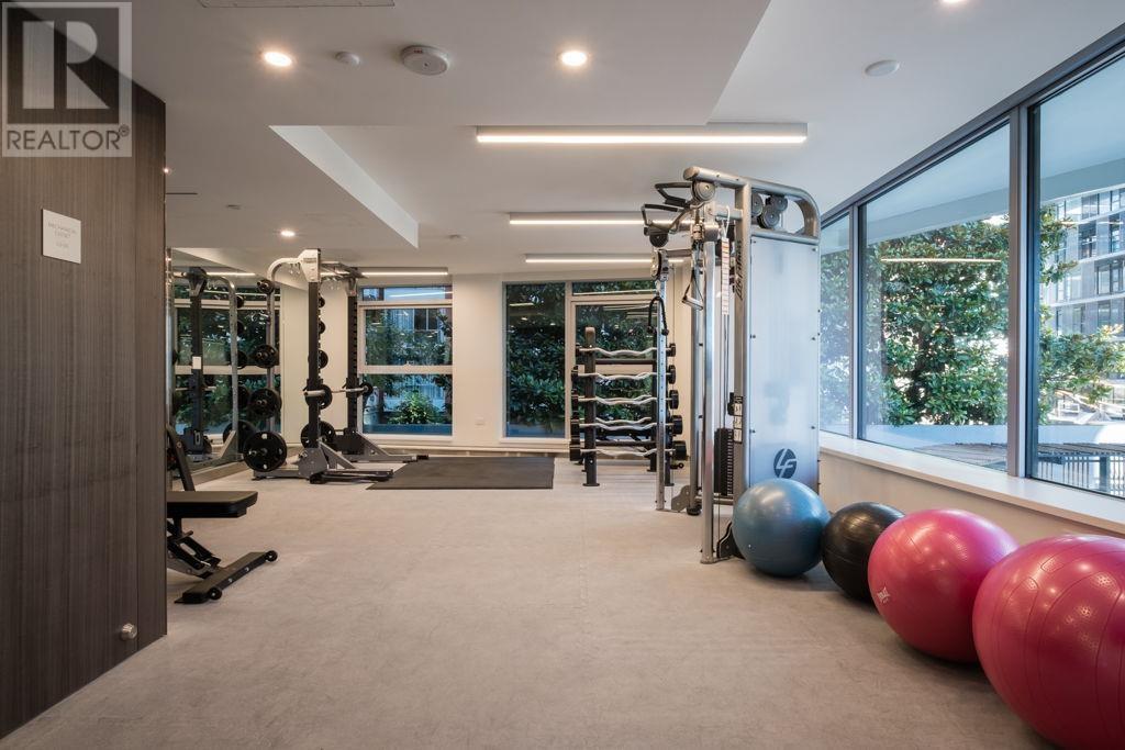 Listing Picture 15 of 26 : 2706 889 PACIFIC STREET, Vancouver / 溫哥華 - 魯藝地產 Yvonne Lu Group - MLS Medallion Club Member