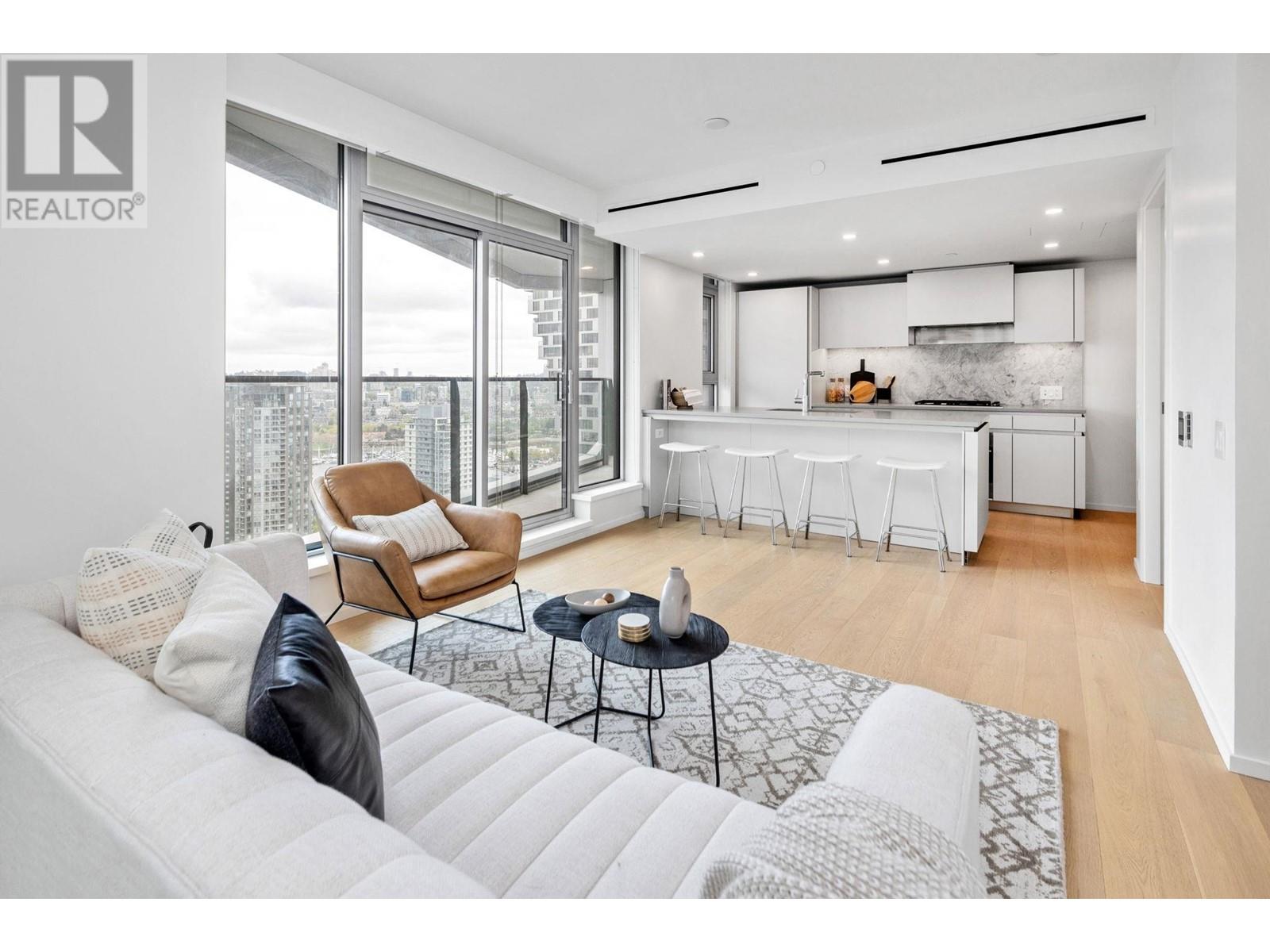 Listing Picture 2 of 26 : 2706 889 PACIFIC STREET, Vancouver / 溫哥華 - 魯藝地產 Yvonne Lu Group - MLS Medallion Club Member