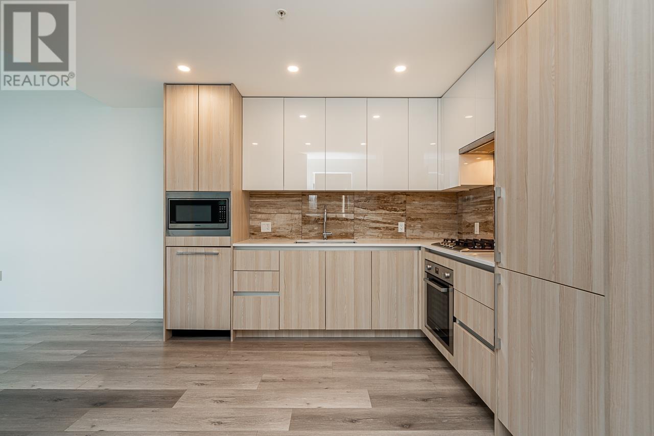 Listing Picture 10 of 40 : 1110 1888 GILMORE AVENUE, Burnaby / 本拿比 - 魯藝地產 Yvonne Lu Group - MLS Medallion Club Member