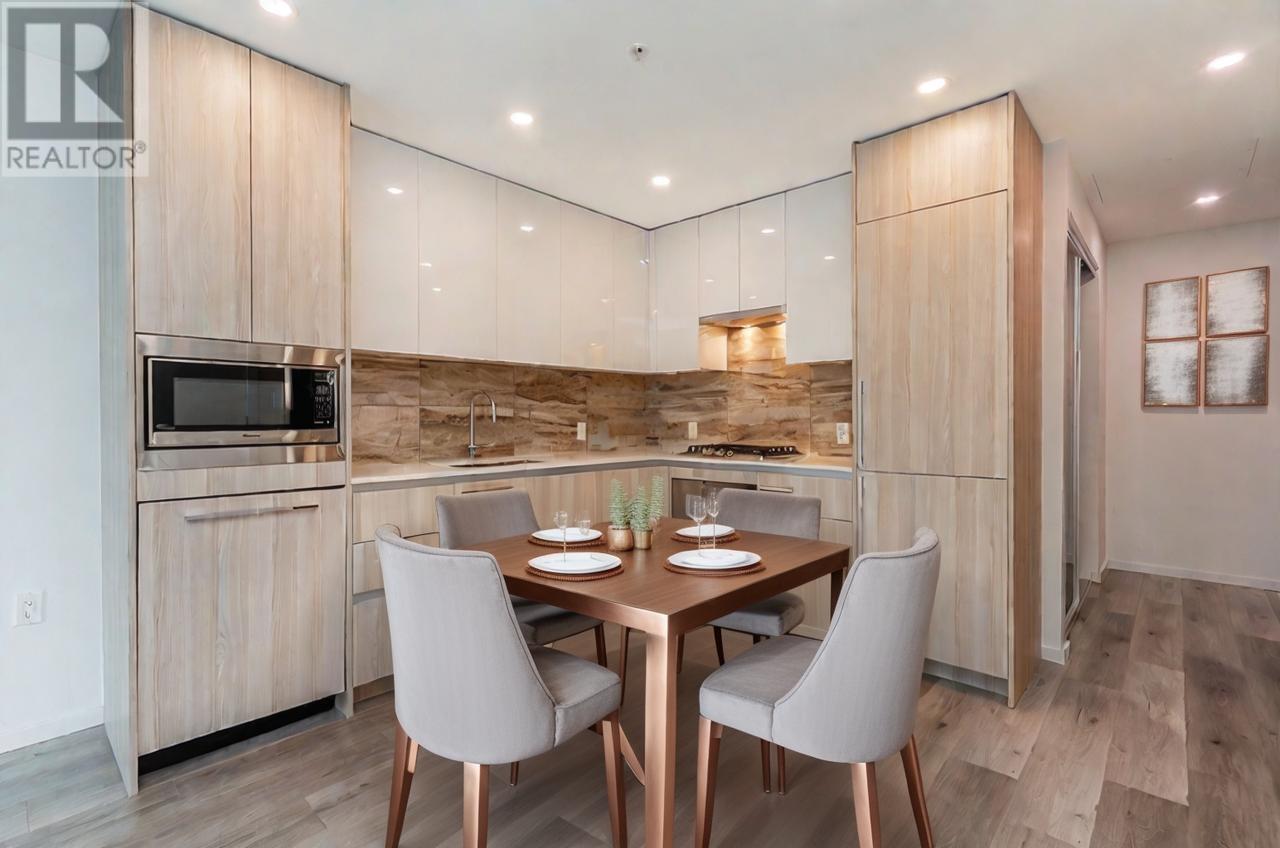 Listing Picture 13 of 40 : 1110 1888 GILMORE AVENUE, Burnaby / 本拿比 - 魯藝地產 Yvonne Lu Group - MLS Medallion Club Member
