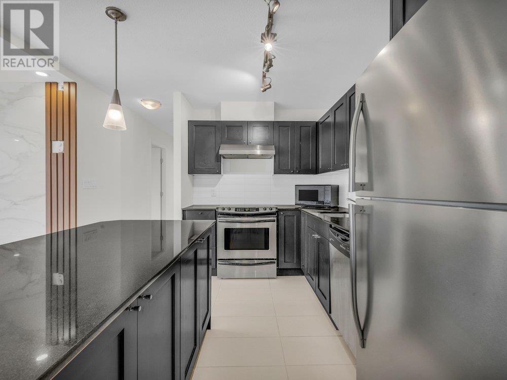 Listing Picture 7 of 38 : 408 7225 ACORN AVENUE, Burnaby / 本拿比 - 魯藝地產 Yvonne Lu Group - MLS Medallion Club Member