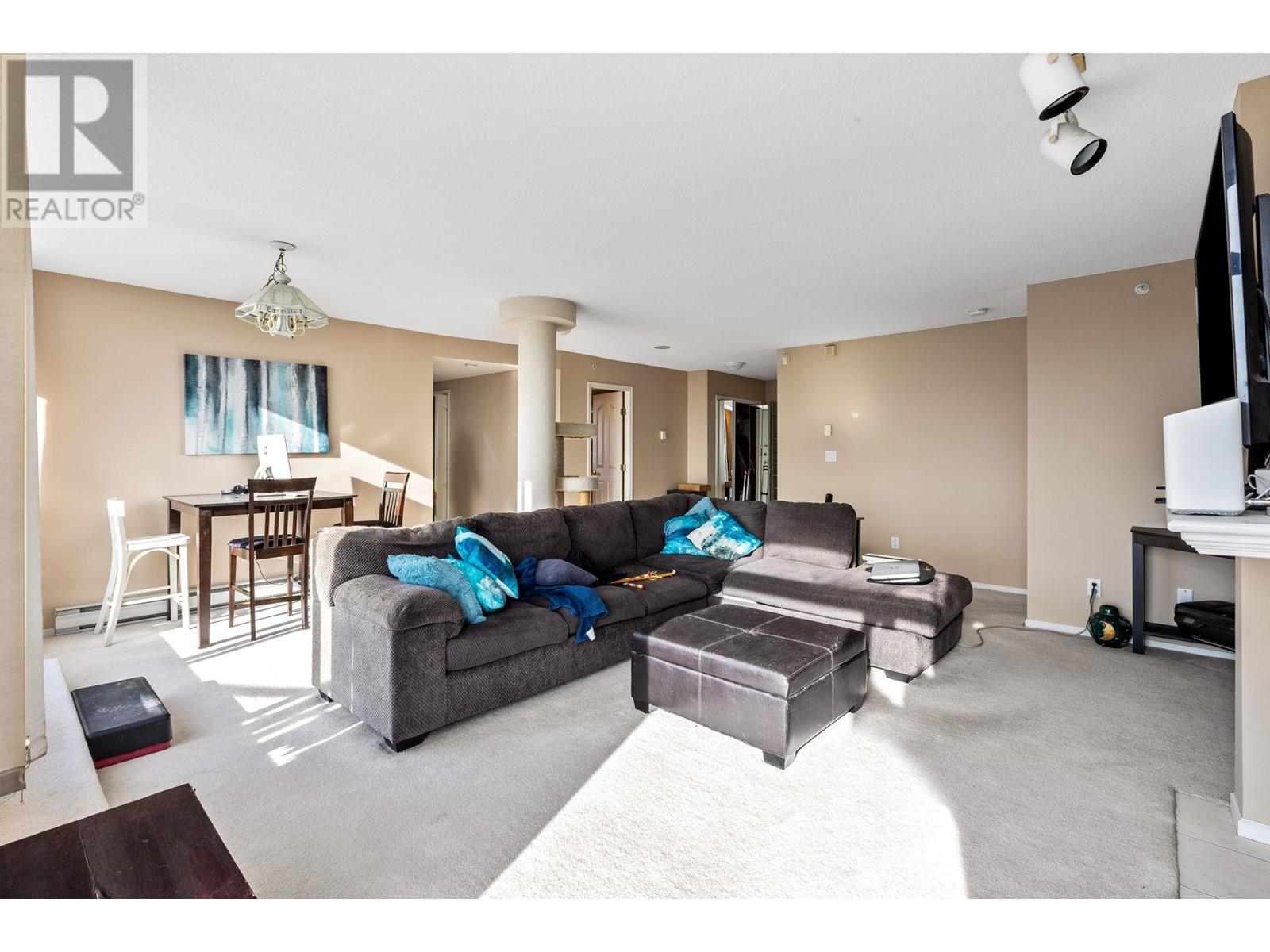 2204 739 Princess Street, New Westminster, British Columbia  V3M 6V6 - Photo 3 - R2967979