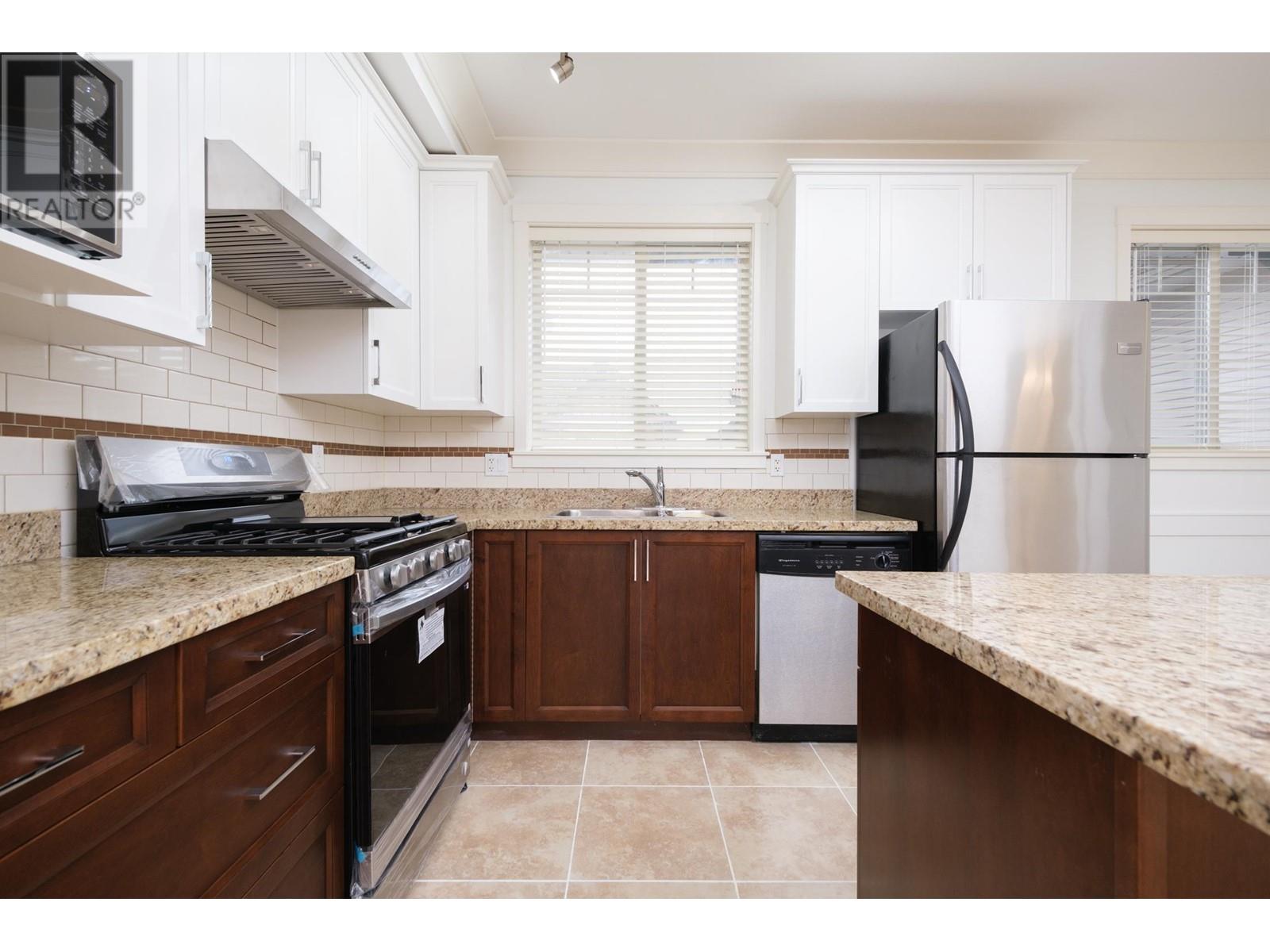 Listing Picture 9 of 36 : 7 11393 STEVESTON HIGHWAY, Richmond / 烈治文 - 魯藝地產 Yvonne Lu Group - MLS Medallion Club Member