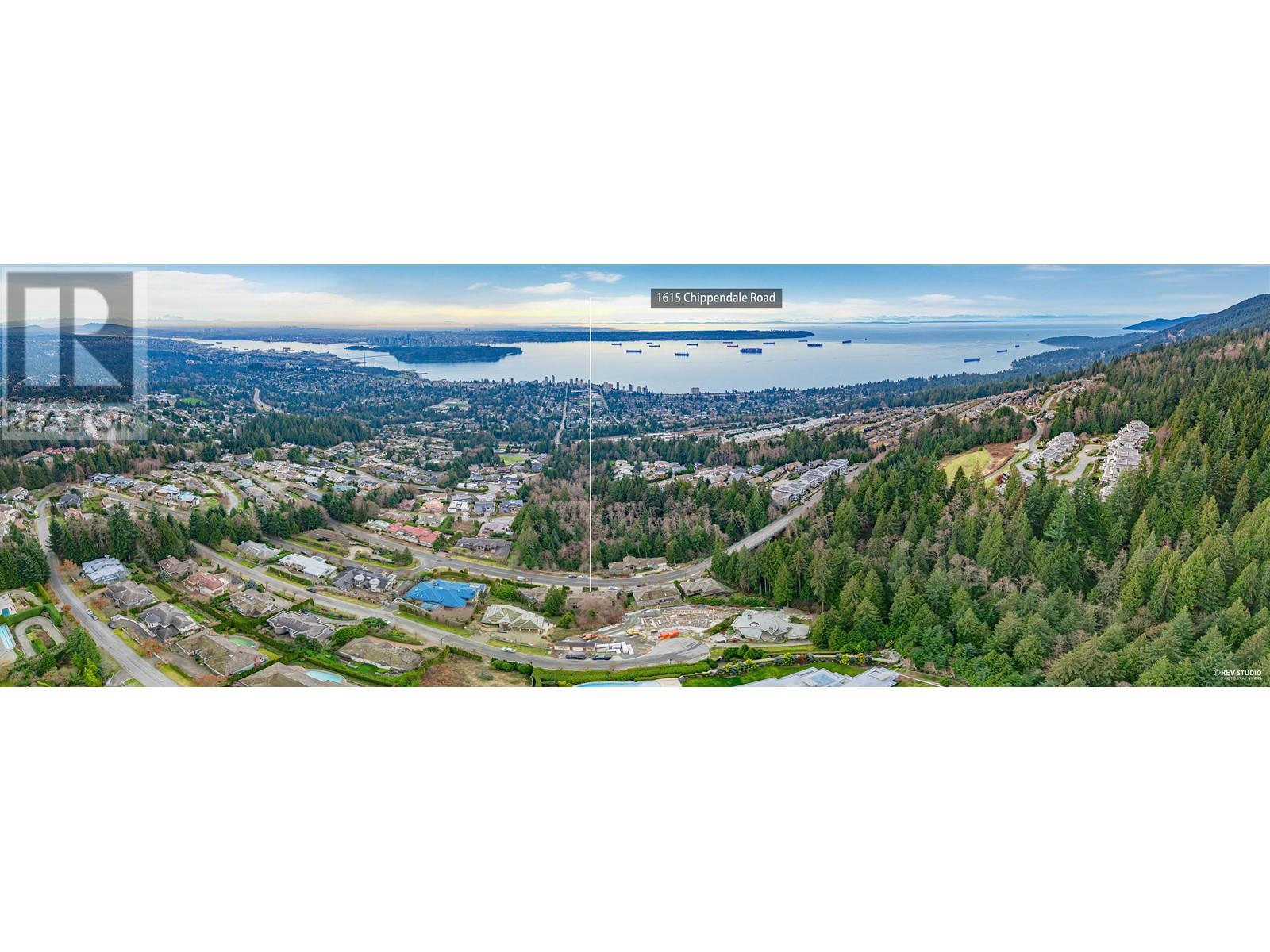 1615 Chippendale Road, West Vancouver, British Columbia  V7S 3G6 - Photo 2 - R2967897