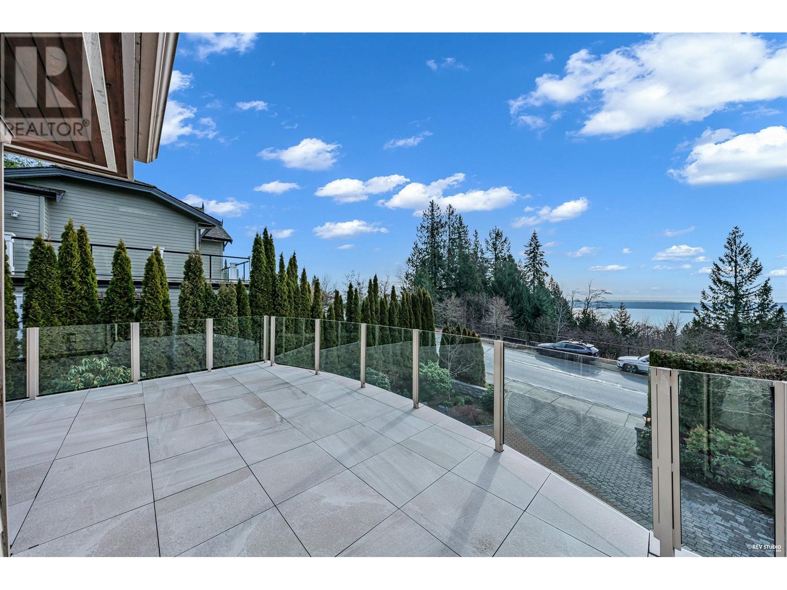 1615 Chippendale Road, West Vancouver, British Columbia  V7S 3G6 - Photo 38 - R2967897