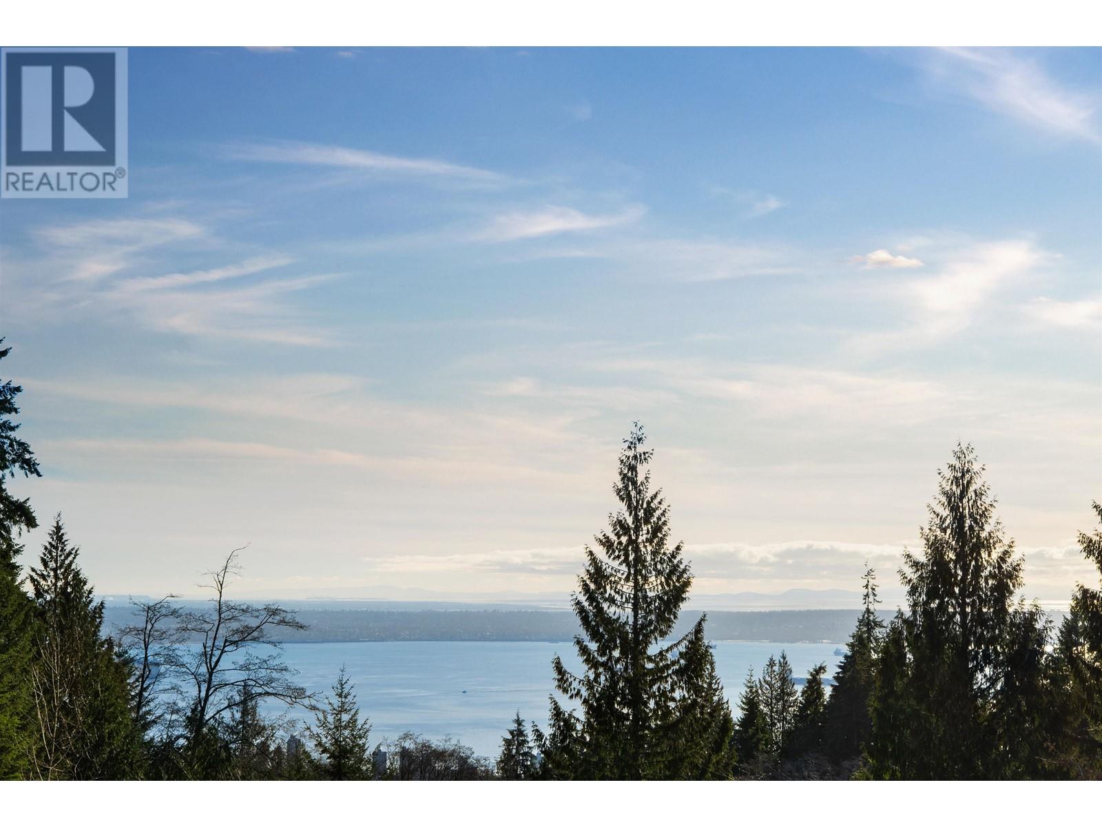 1615 Chippendale Road, West Vancouver, British Columbia  V7S 3G6 - Photo 4 - R2967897
