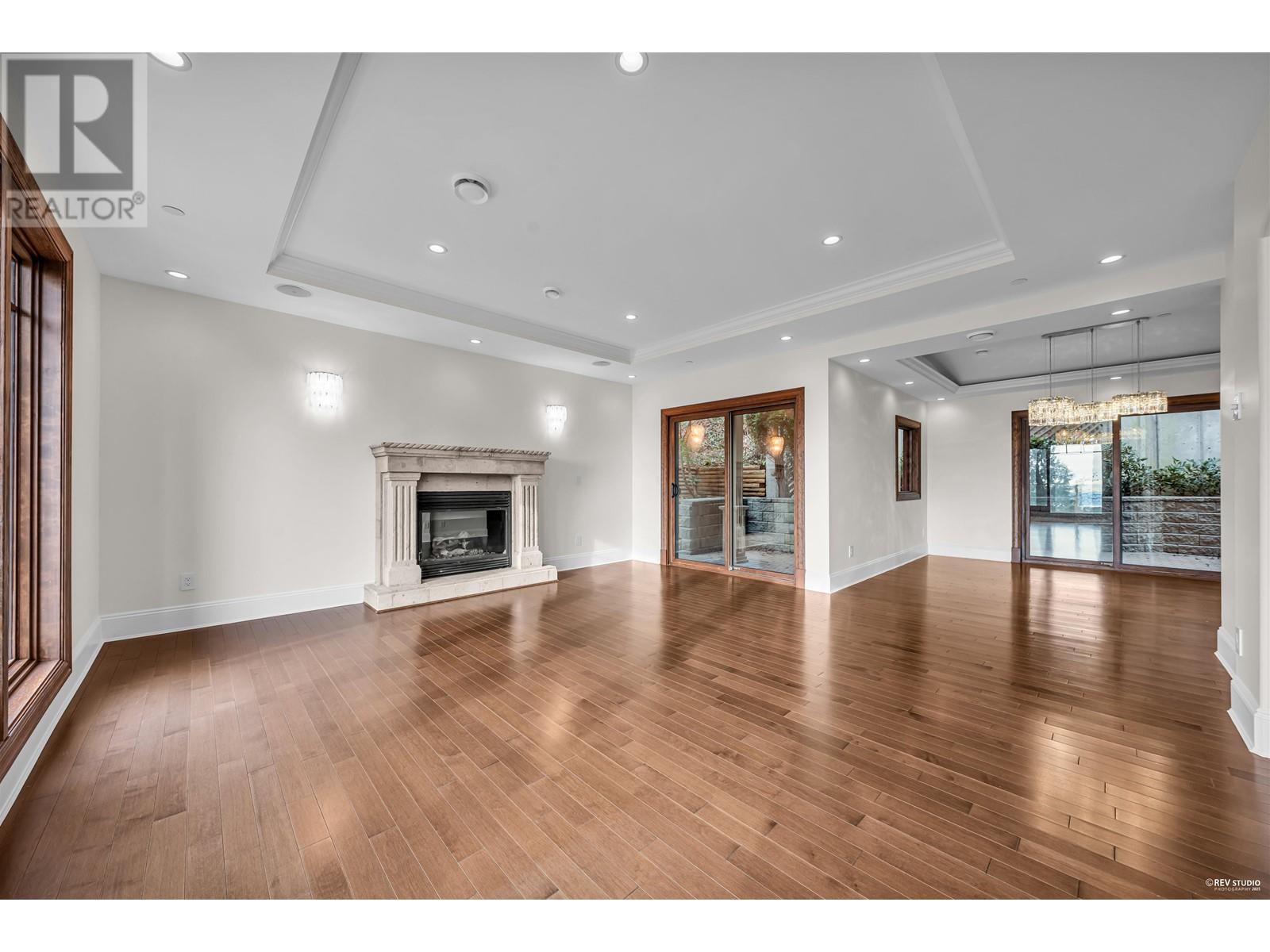 1615 Chippendale Road, West Vancouver, British Columbia  V7S 3G6 - Photo 5 - R2967897