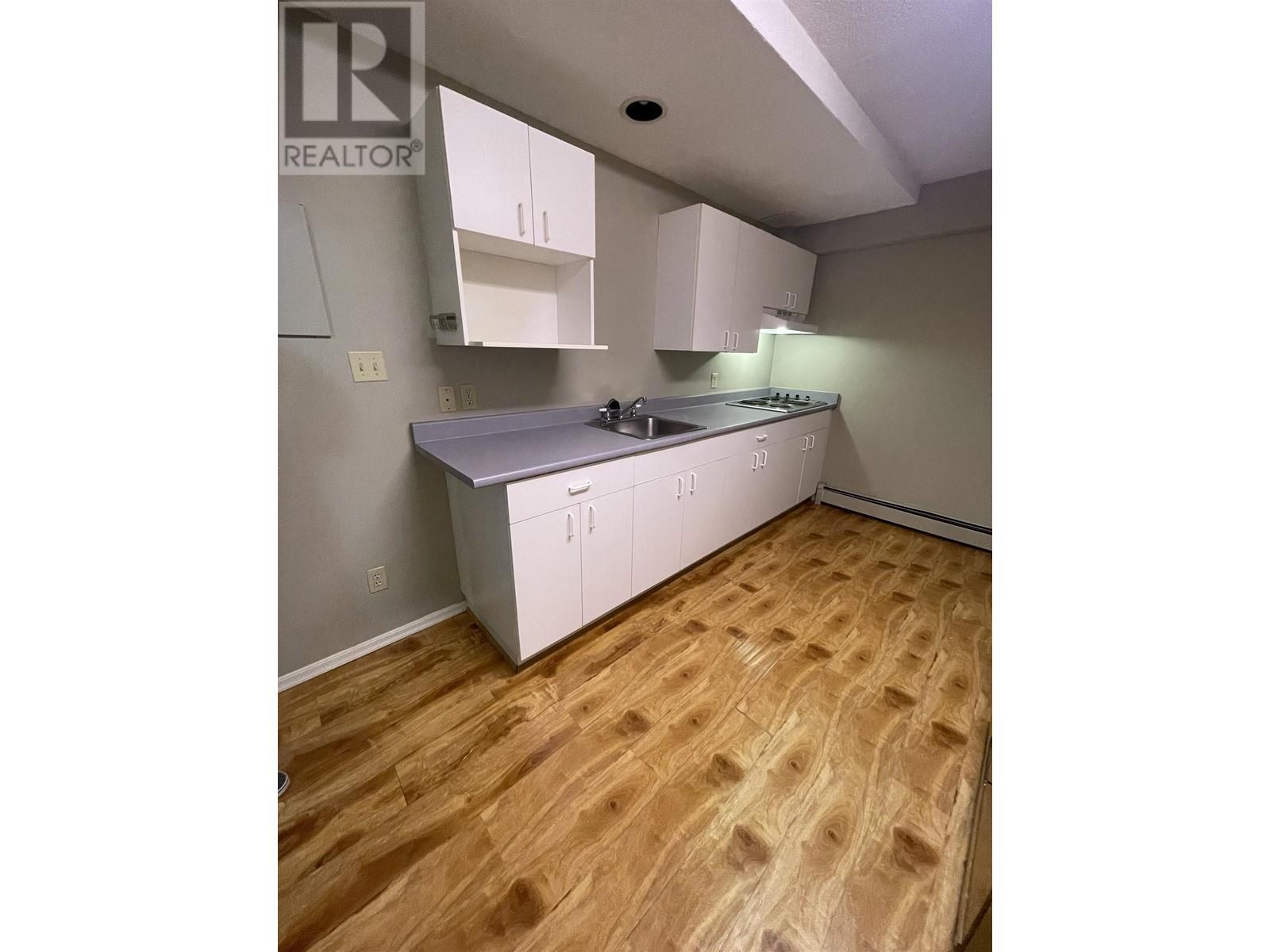 7984 Meadowood Drive, Burnaby, British Columbia  V5A 4J2 - Photo 27 - R2967926