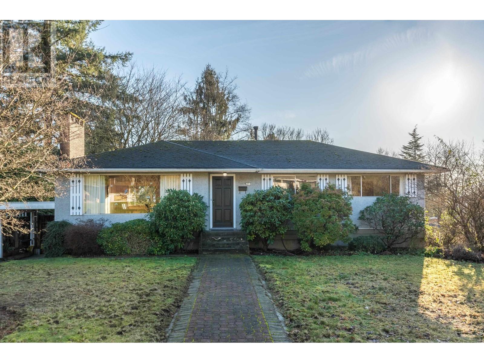 Property at 7046 HILLVIEW STREET image 2