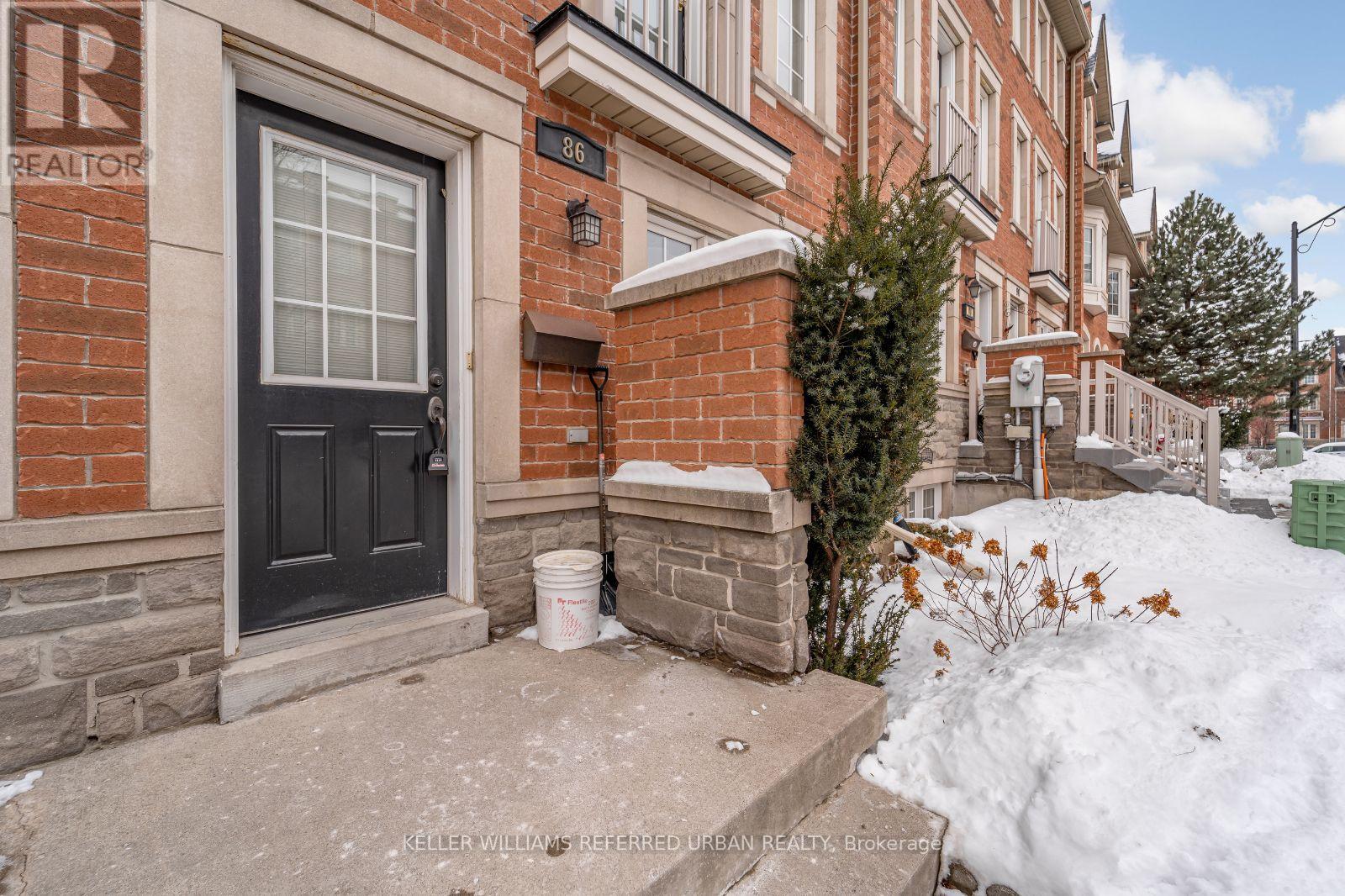 86 Odoardo Di Santo Circle, Toronto, Ontario  M3L 0E8 - Photo 2 - W11968456