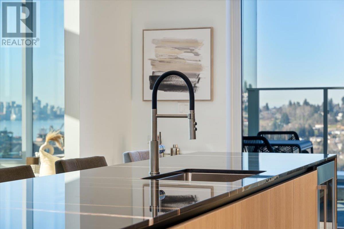 2405 1500 Fern Street, North Vancouver, British Columbia  V7J 0E6 - Photo 15 - R2959005