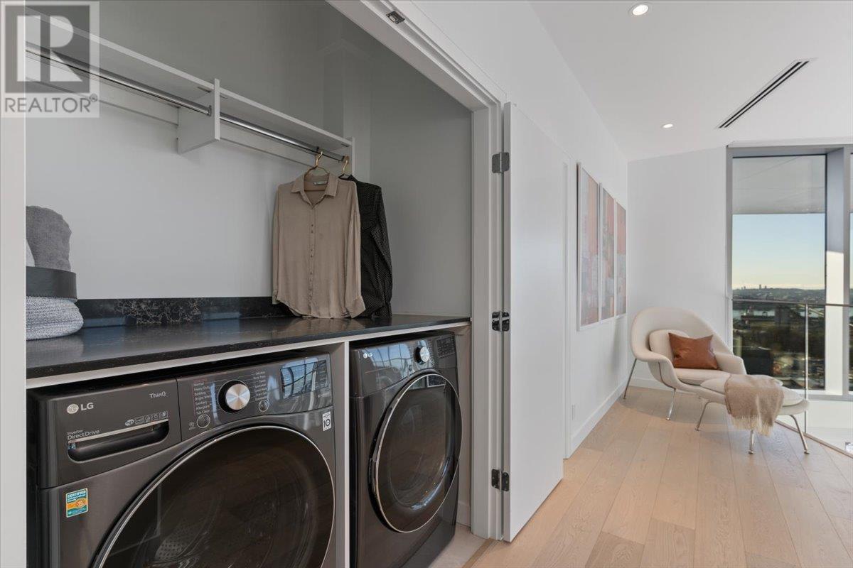 2405 1500 Fern Street, North Vancouver, British Columbia  V7J 0E6 - Photo 24 - R2959005