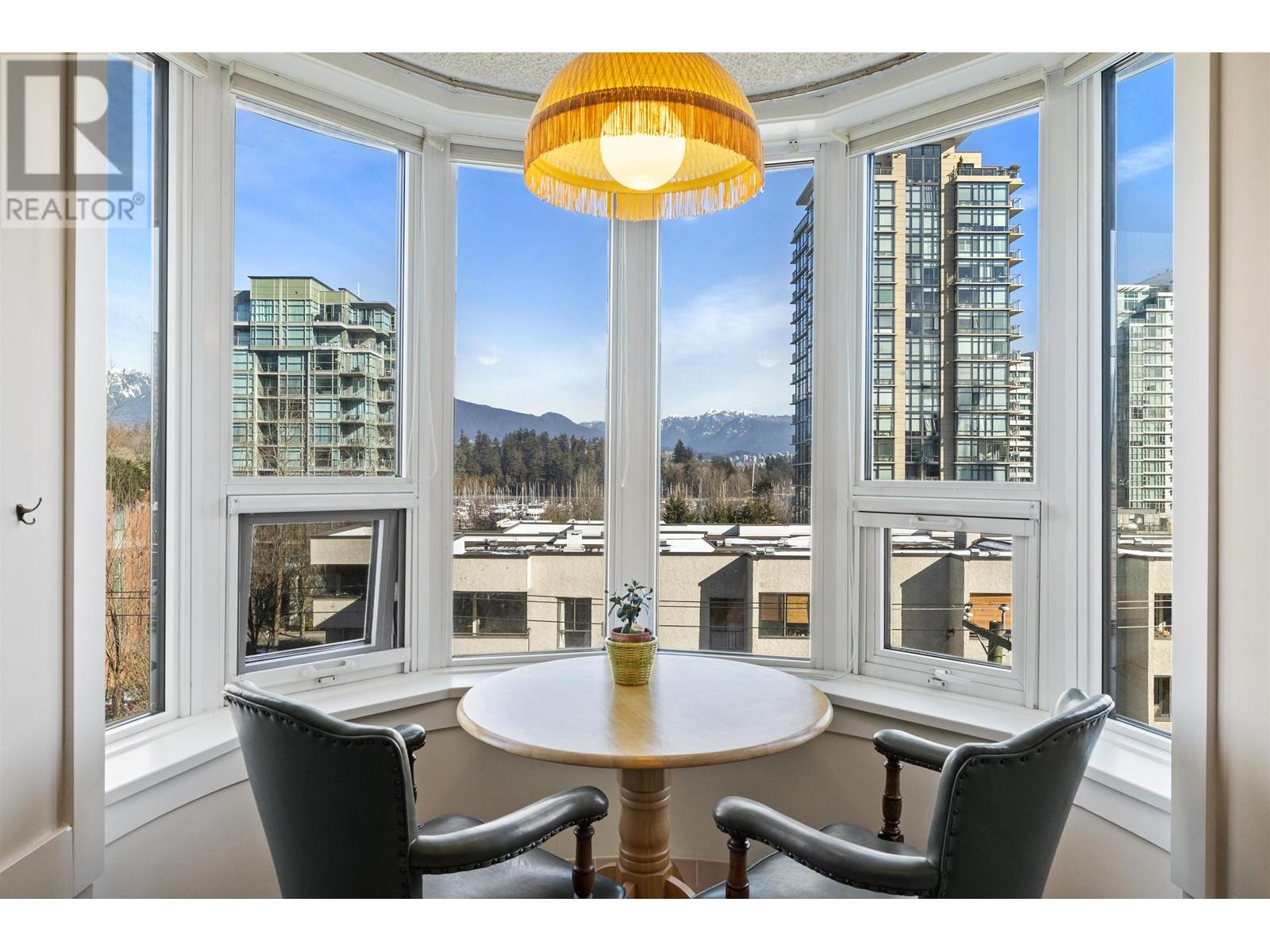 502 1845 ROBSON STREET, vancouver, British Columbia