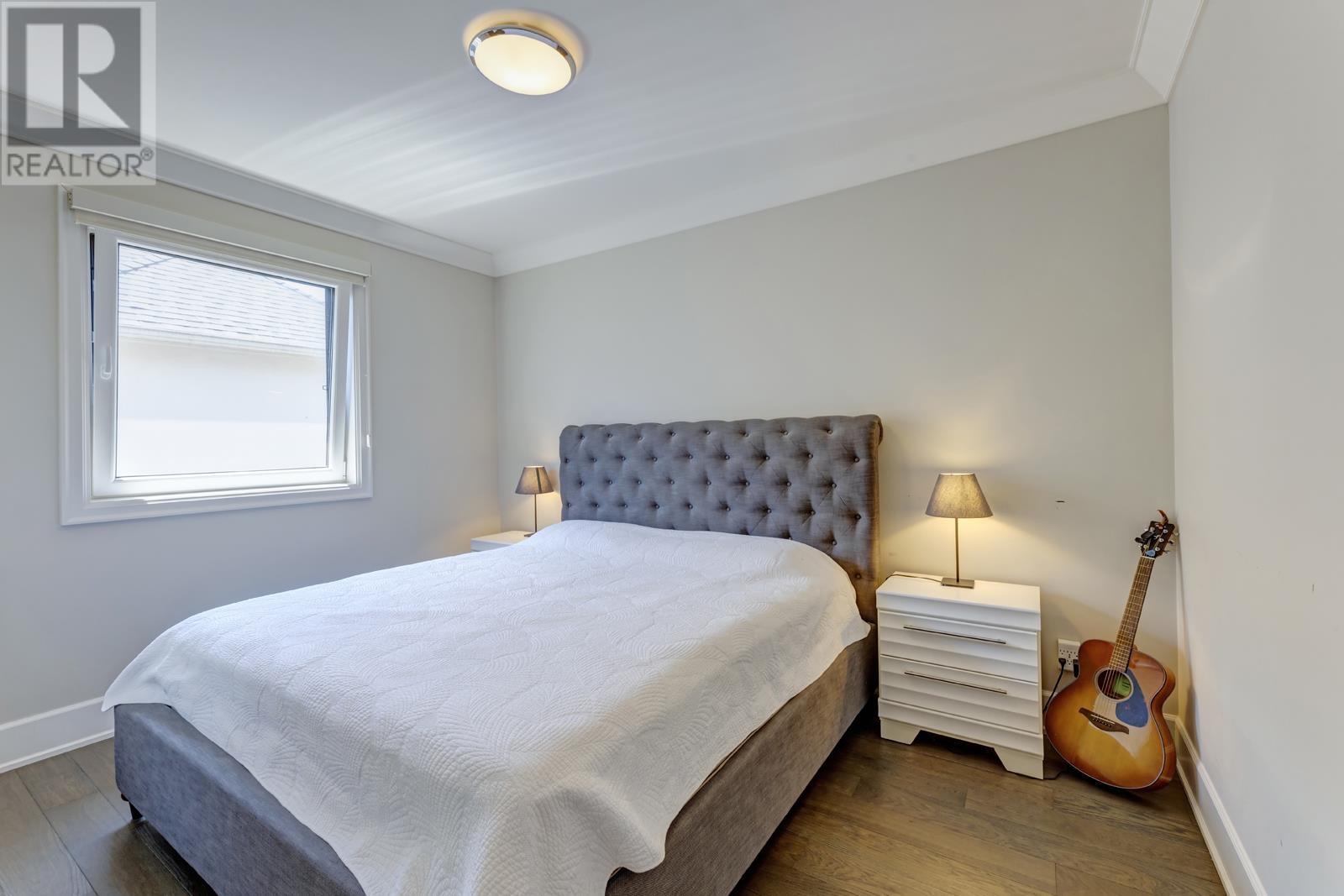 Listing Picture 24 of 37 : 952 SPERLING AVENUE, Burnaby / 本拿比 - 魯藝地產 Yvonne Lu Group - MLS Medallion Club Member