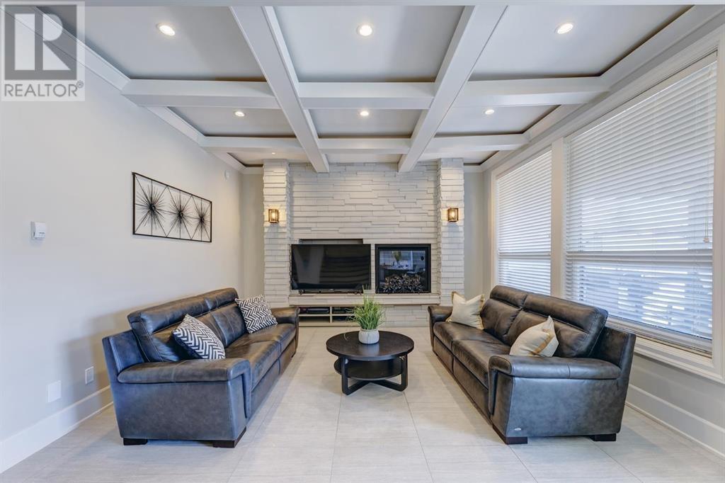 Listing Picture 11 of 37 : 952 SPERLING AVENUE, Burnaby / 本拿比 - 魯藝地產 Yvonne Lu Group - MLS Medallion Club Member