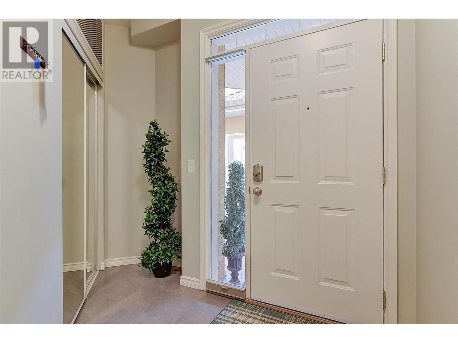 3570 Woodsdale Road Unit# 105, Lake Country, British Columbia  V4V 1Y9 - Photo 8 - 10335781