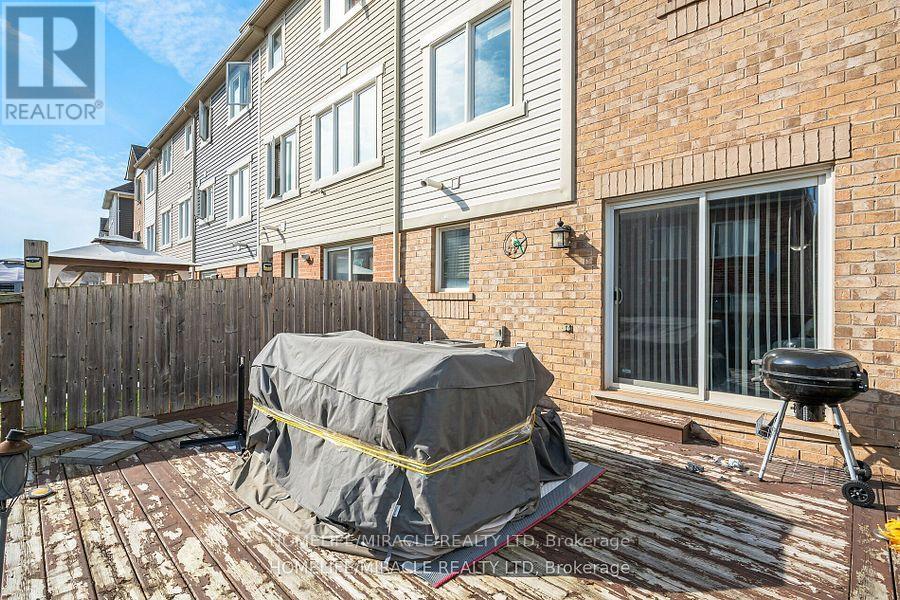 41 Ashen Tree Lane, Brampton, Ontario  L7A 0T1 - Photo 32 - W11977600