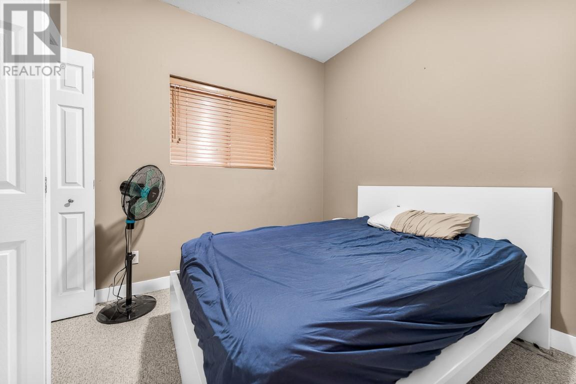 148 Southview Court, Kelowna, British Columbia  V1V 1T6 - Photo 6 - 10335851