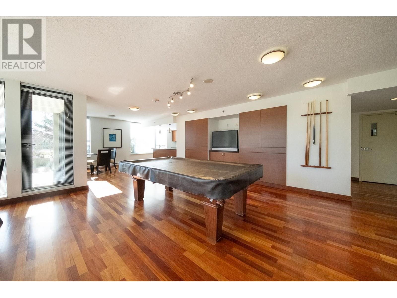 Listing Picture 21 of 23 : 1907 4118 DAWSON STREET, Burnaby / 本拿比 - 魯藝地產 Yvonne Lu Group - MLS Medallion Club Member