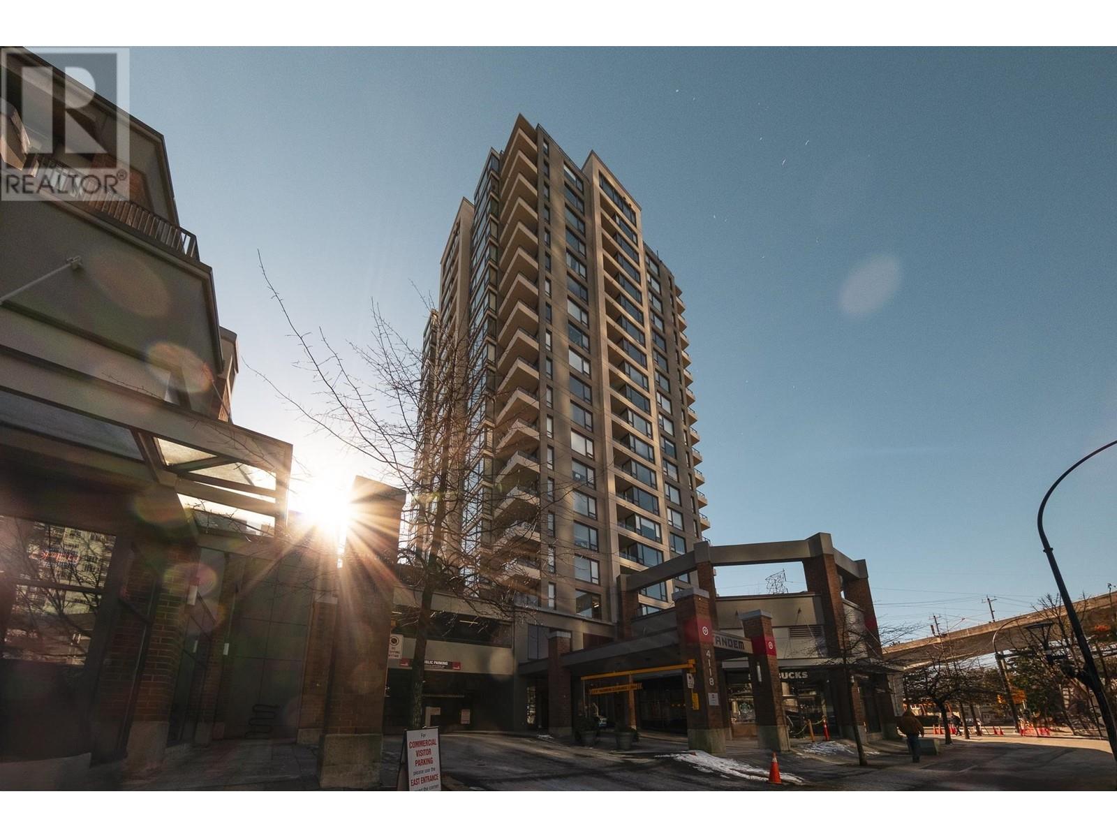 Listing Picture 19 of 23 : 1907 4118 DAWSON STREET, Burnaby / 本拿比 - 魯藝地產 Yvonne Lu Group - MLS Medallion Club Member