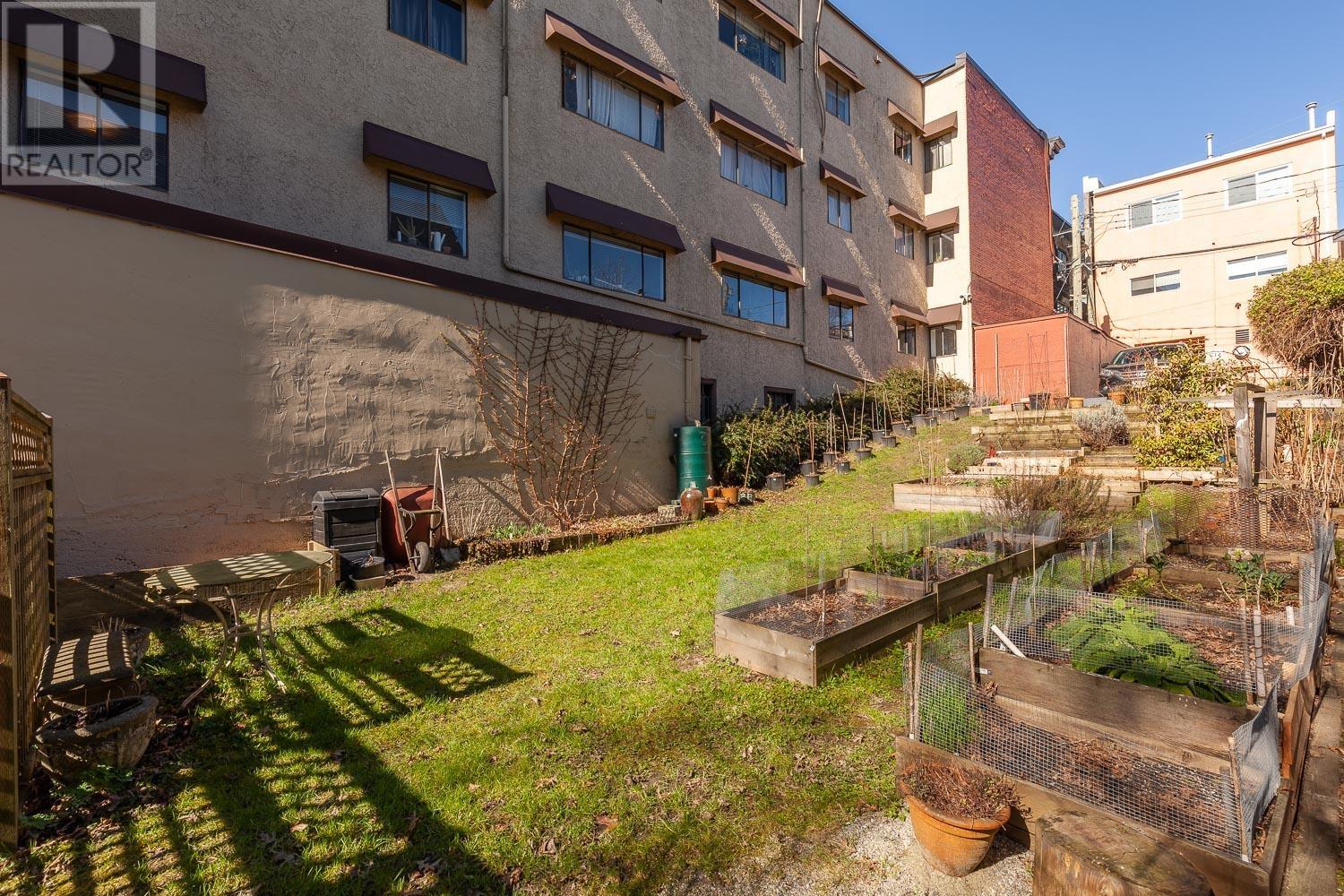 Listing Picture 10 of 10 : 511 E GEORGIA STREET, Vancouver / 溫哥華 - 魯藝地產 Yvonne Lu Group - MLS Medallion Club Member