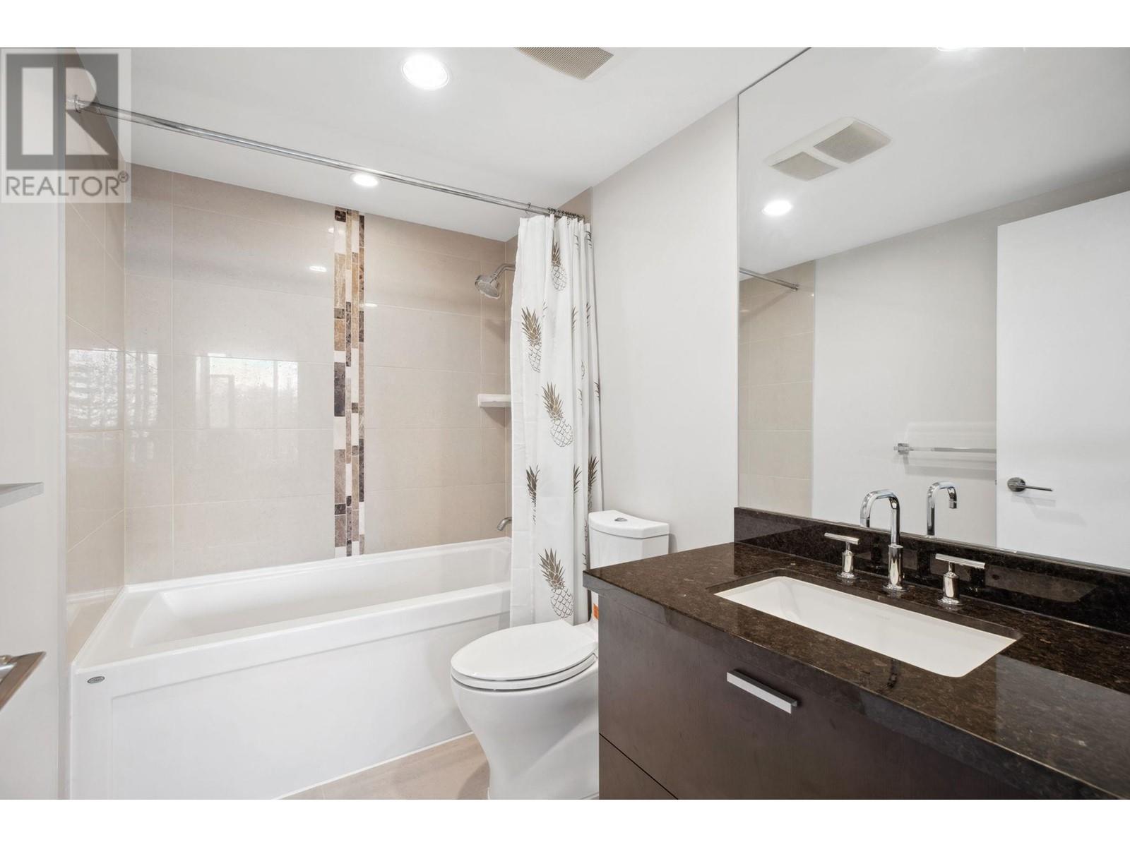 Listing Picture 7 of 13 : 1206 2200 DOUGLAS ROAD, Burnaby / 本拿比 - 魯藝地產 Yvonne Lu Group - MLS Medallion Club Member