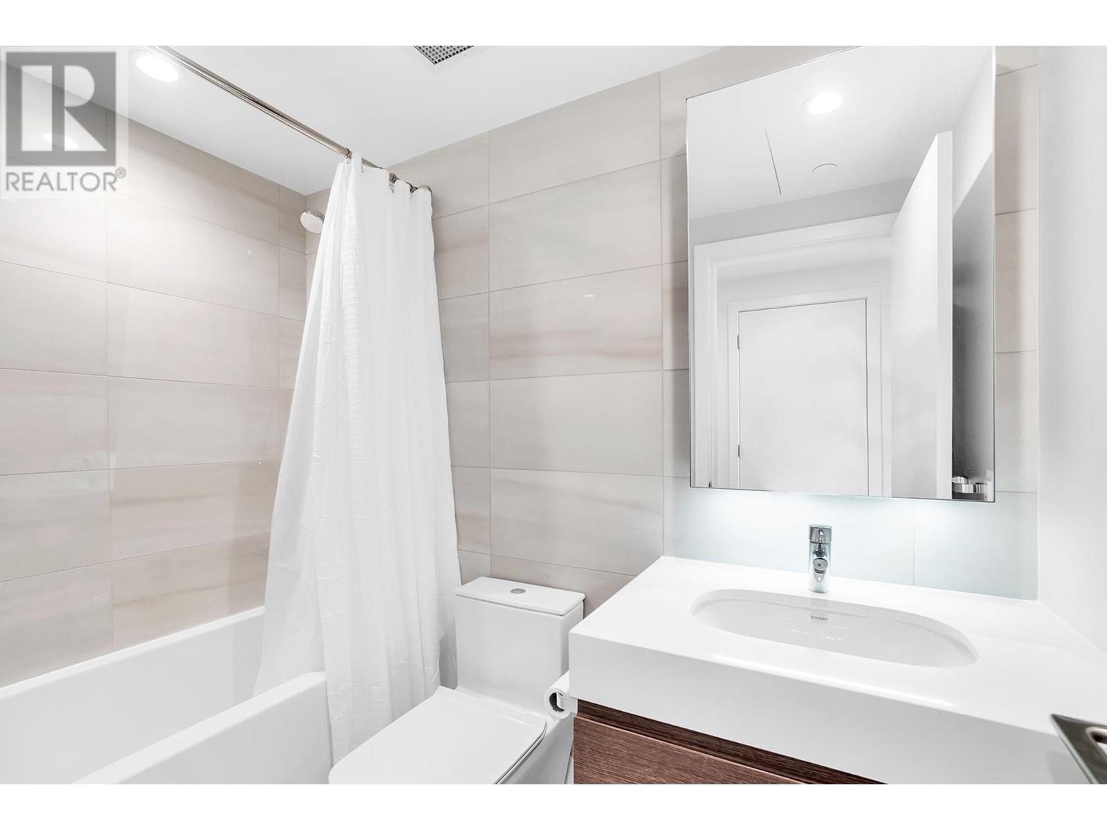 Listing Picture 26 of 35 : 3405 6537 TELFORD AVENUE, Burnaby / 本拿比 - 魯藝地產 Yvonne Lu Group - MLS Medallion Club Member