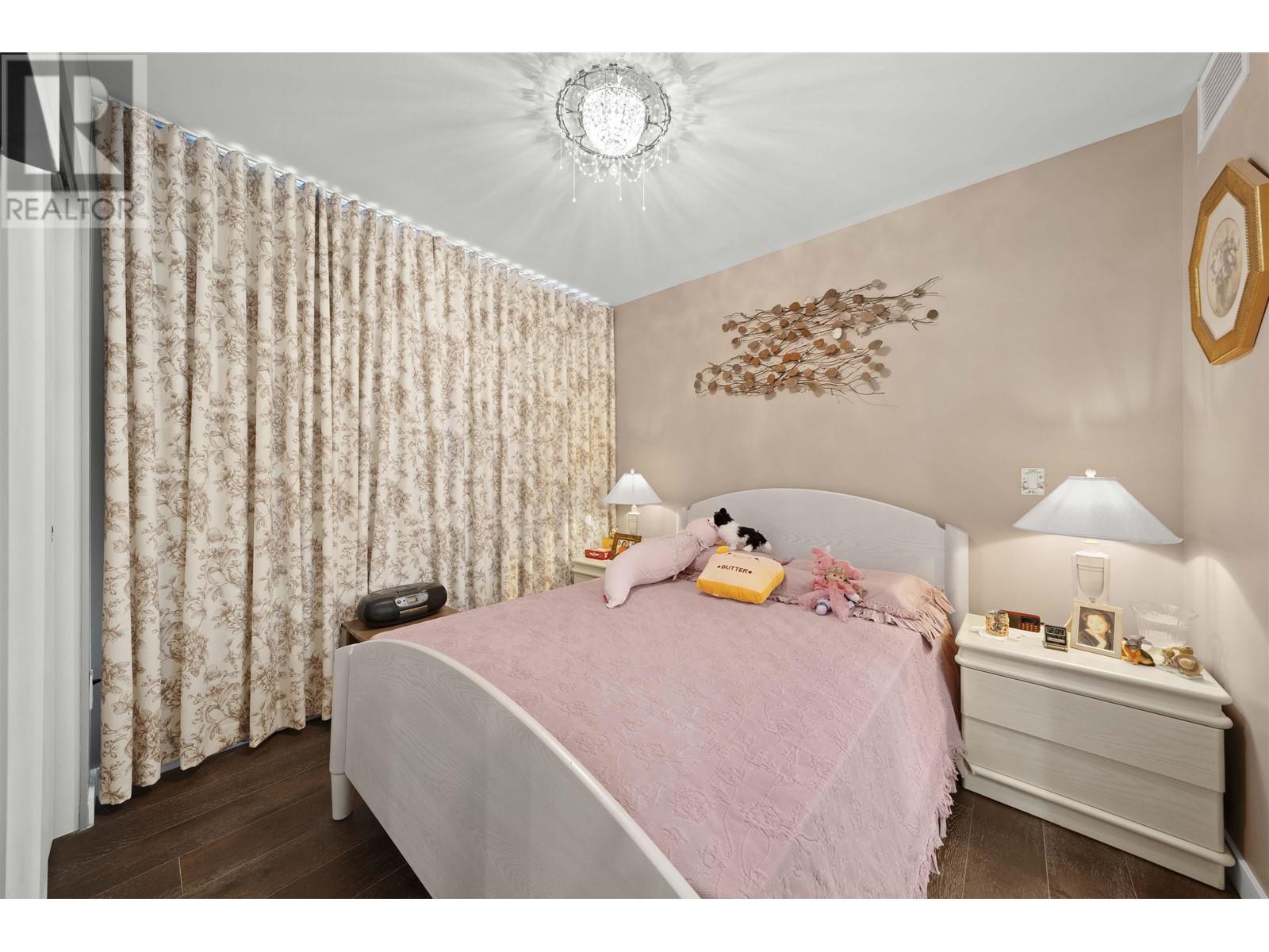 Listing Picture 13 of 28 : 1905 5629 BIRNEY AVENUE, Vancouver / 溫哥華 - 魯藝地產 Yvonne Lu Group - MLS Medallion Club Member