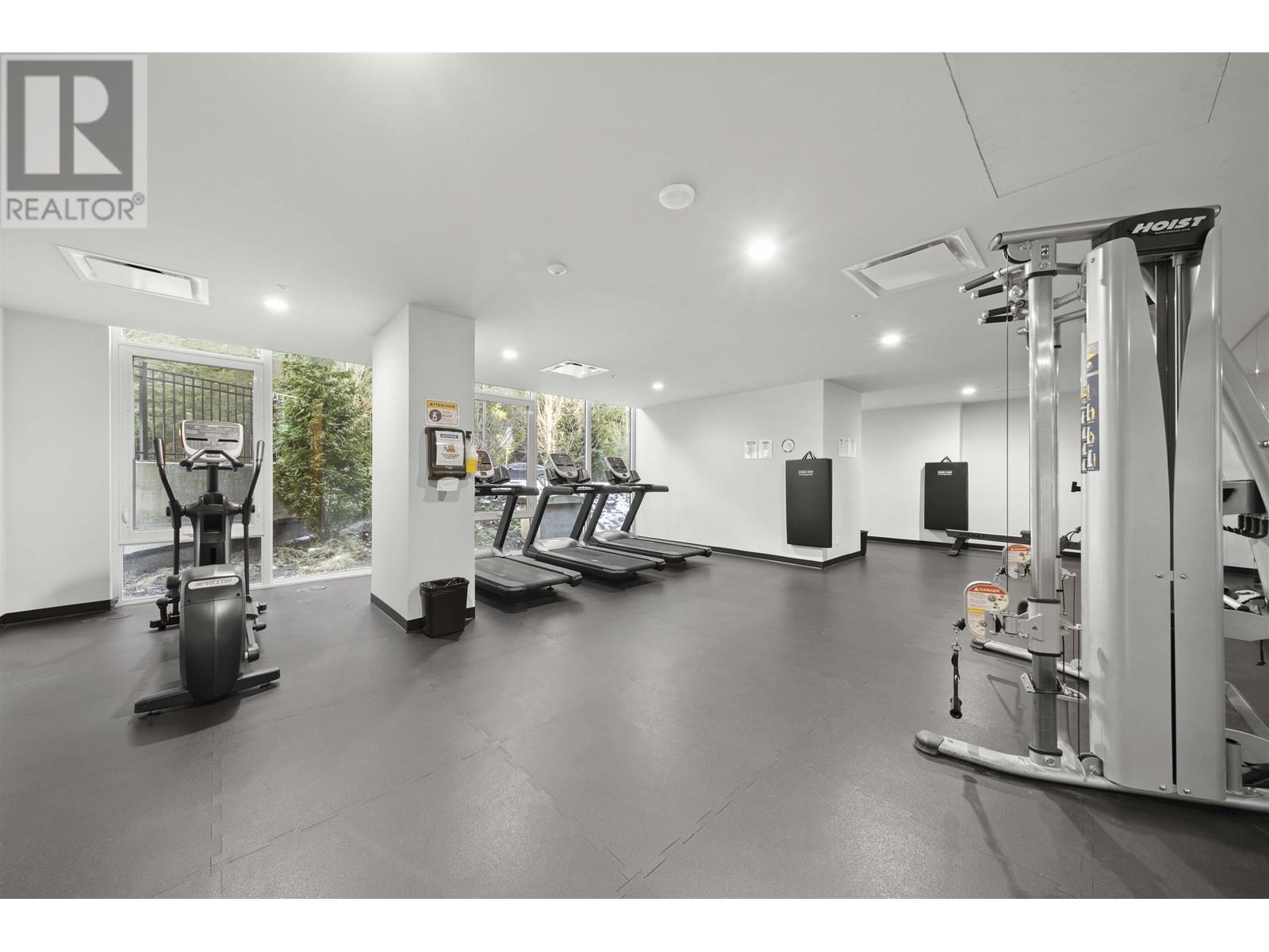 Listing Picture 24 of 28 : 1905 5629 BIRNEY AVENUE, Vancouver / 溫哥華 - 魯藝地產 Yvonne Lu Group - MLS Medallion Club Member