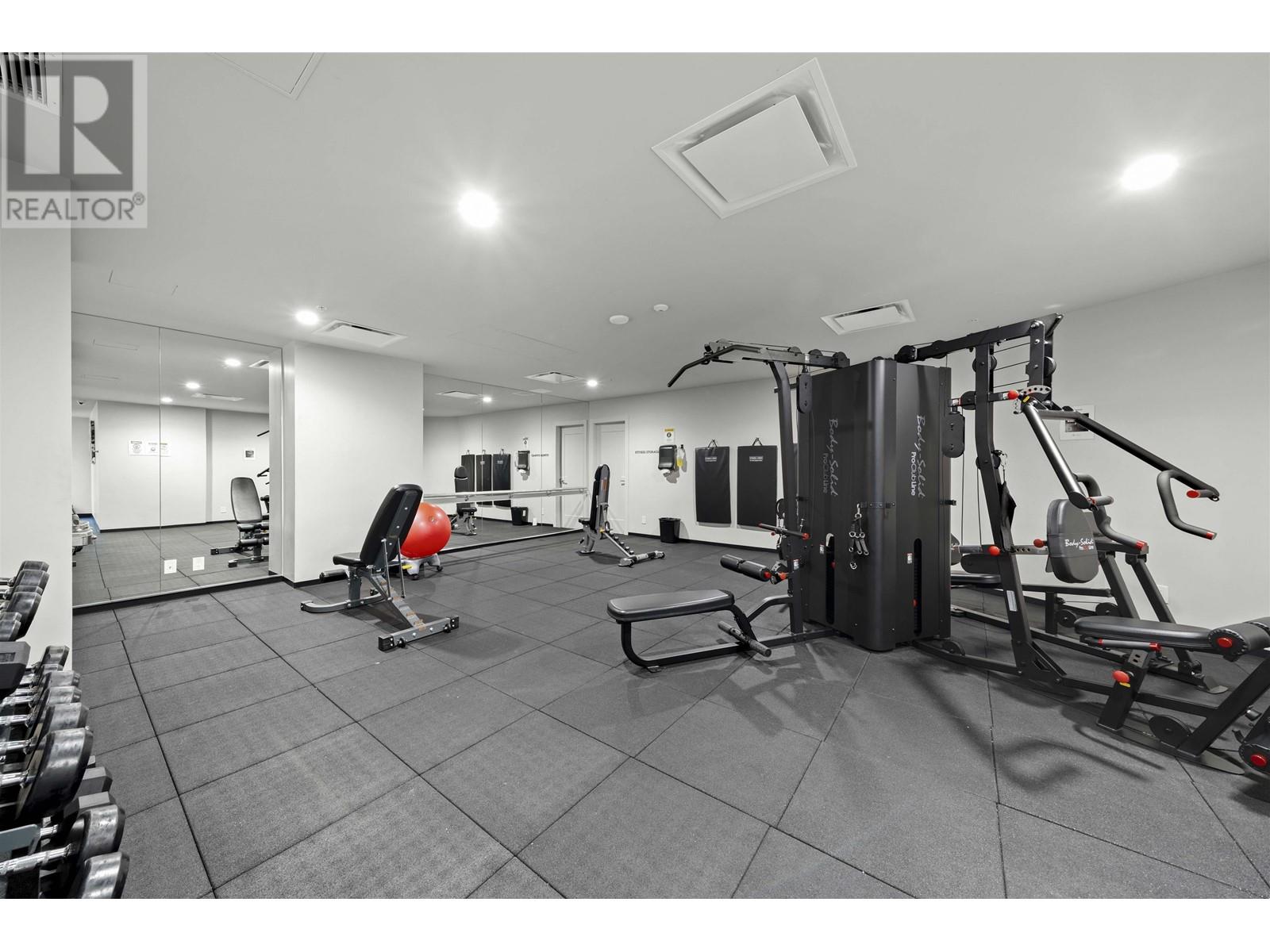 Listing Picture 25 of 28 : 1905 5629 BIRNEY AVENUE, Vancouver / 溫哥華 - 魯藝地產 Yvonne Lu Group - MLS Medallion Club Member