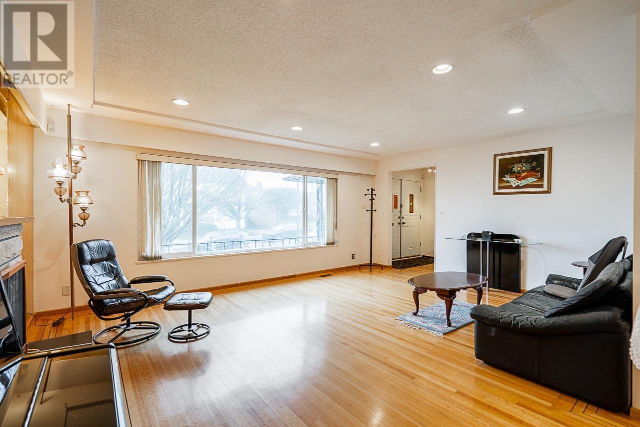 7316 Rupert Street, Vancouver, British Columbia  V5S 2Z9 - Photo 5 - R2968045