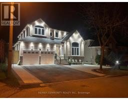 5 SANDCHERRY AVENUE, Markham, Ontario