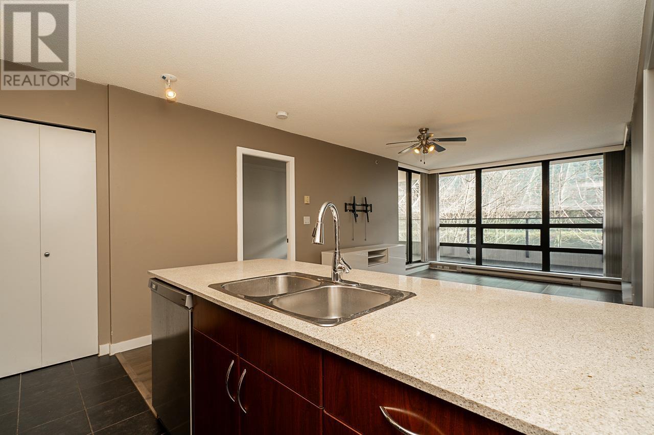 203 933 Hornby Street, Vancouver, British Columbia  V6Z 3G4 - Photo 9 - R2968072