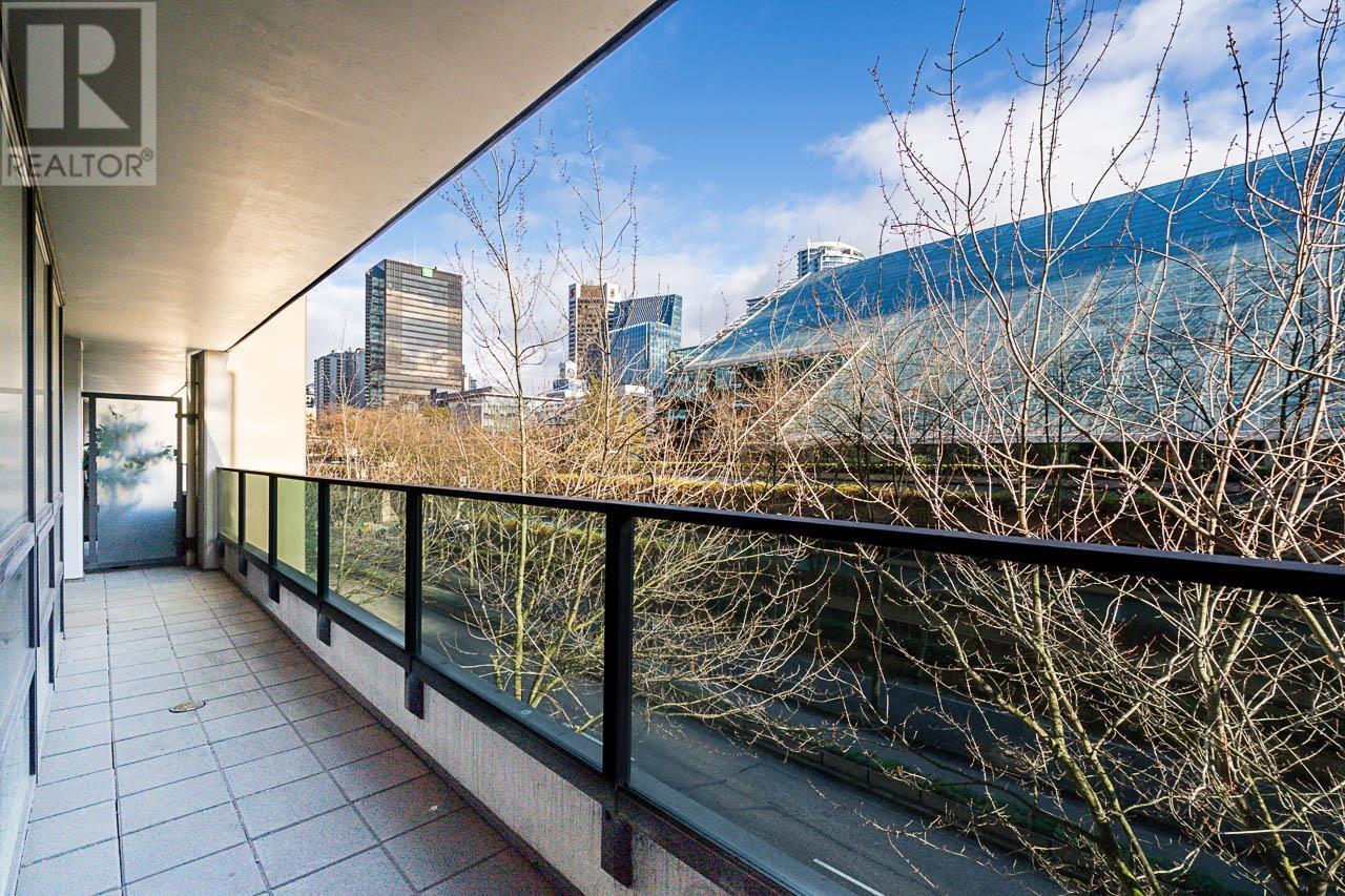 203 933 Hornby Street, Vancouver, British Columbia  V6Z 3G4 - Photo 30 - R2968072