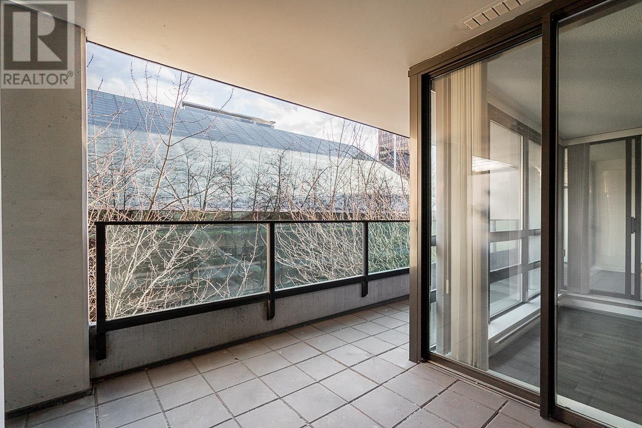 203 933 Hornby Street, Vancouver, British Columbia  V6Z 3G4 - Photo 31 - R2968072