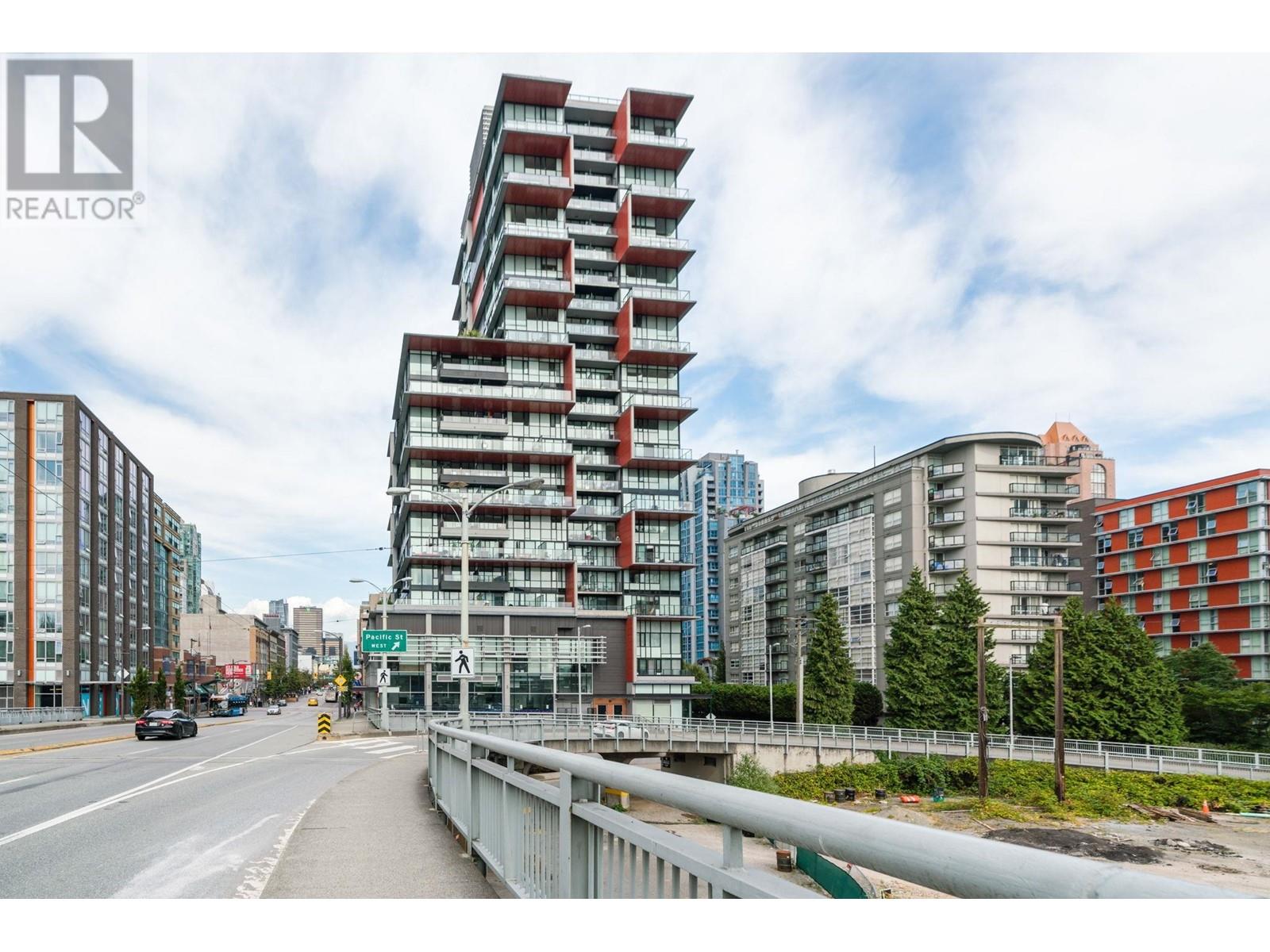 809 1325 Rolston Street, Vancouver, British Columbia  V6B 0M2 - Photo 1 - R2967891